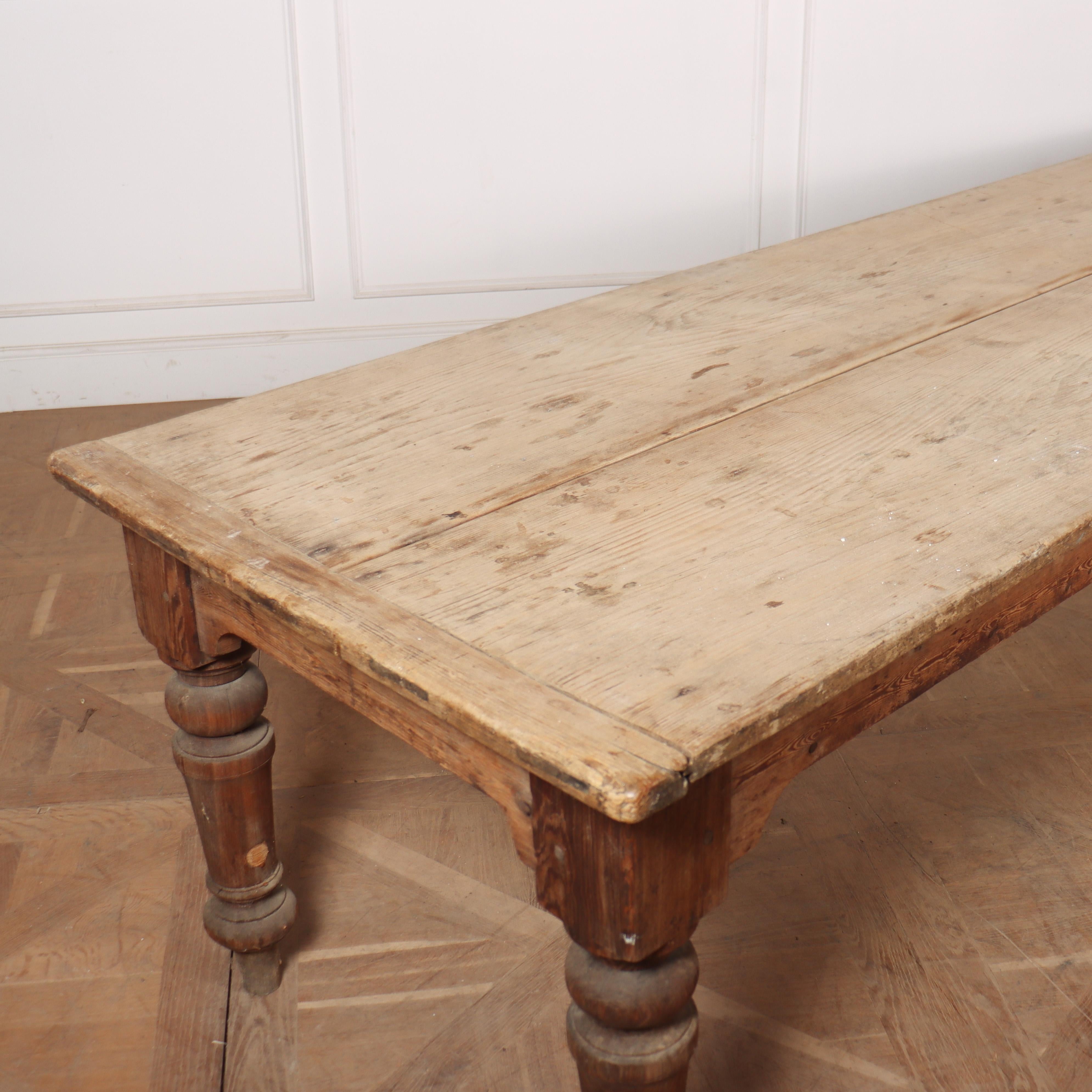 19th Century Irish Scrubbed Pine Farmhouse Table For Sale