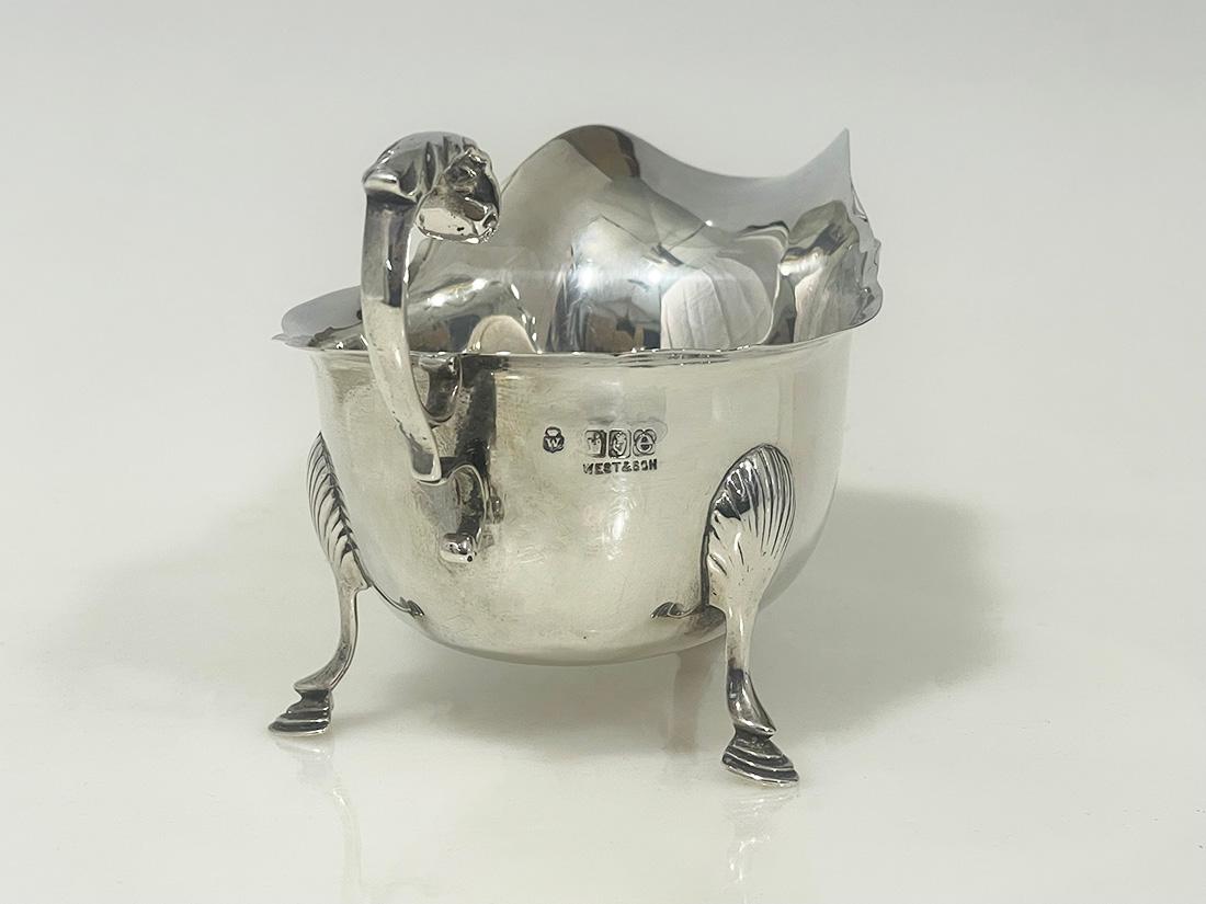 Salsera de plata irlandesa de West & Son, Dublín, 1920 en venta 2