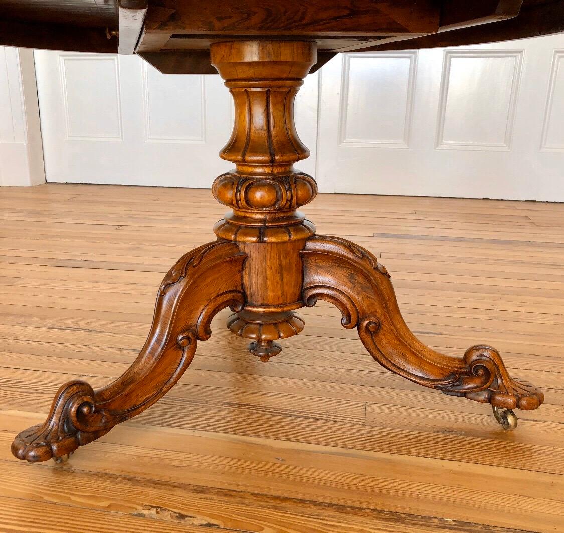 British Ceylon Style Specimen Round Tilt-Top Table , 19th Century In Good Condition For Sale In Charleston, SC