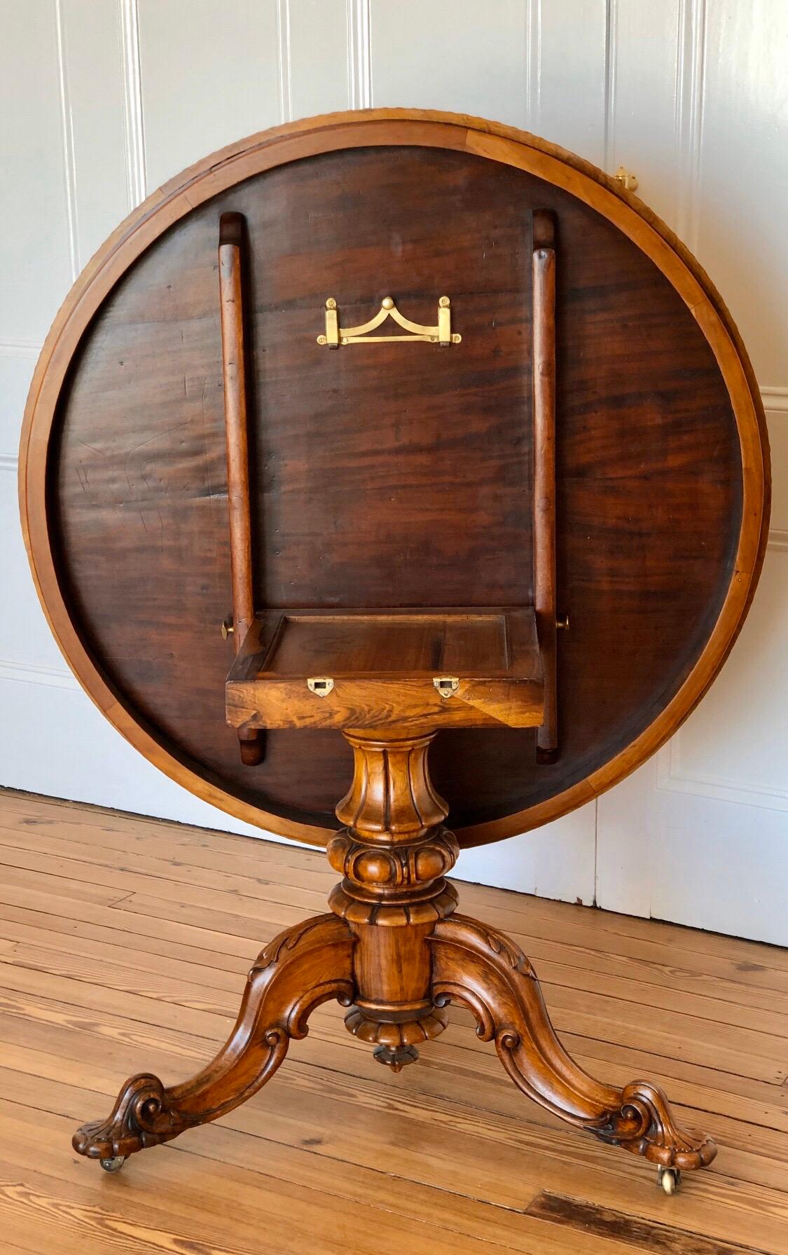 Table ronde à plateau basculant de style Ceylan britannique, 19e siècle en vente 2