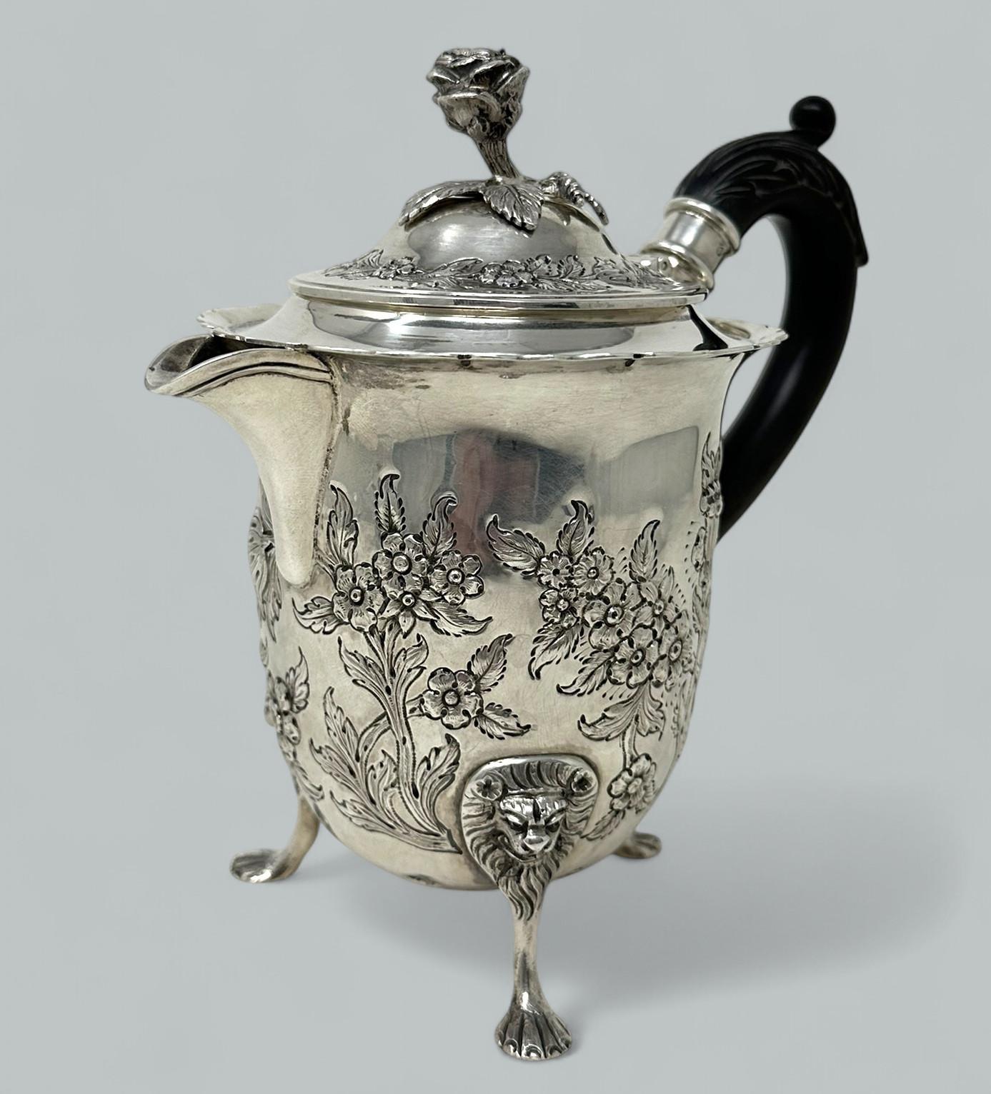 XX secolo Teiera d'argento irlandese Sterling Limerick Caffettiera Dublin Mark Ireland 1955 20.4ozs in vendita