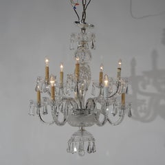 A.I.C. Chandelier à huit lumières en cristal taillé 20e C