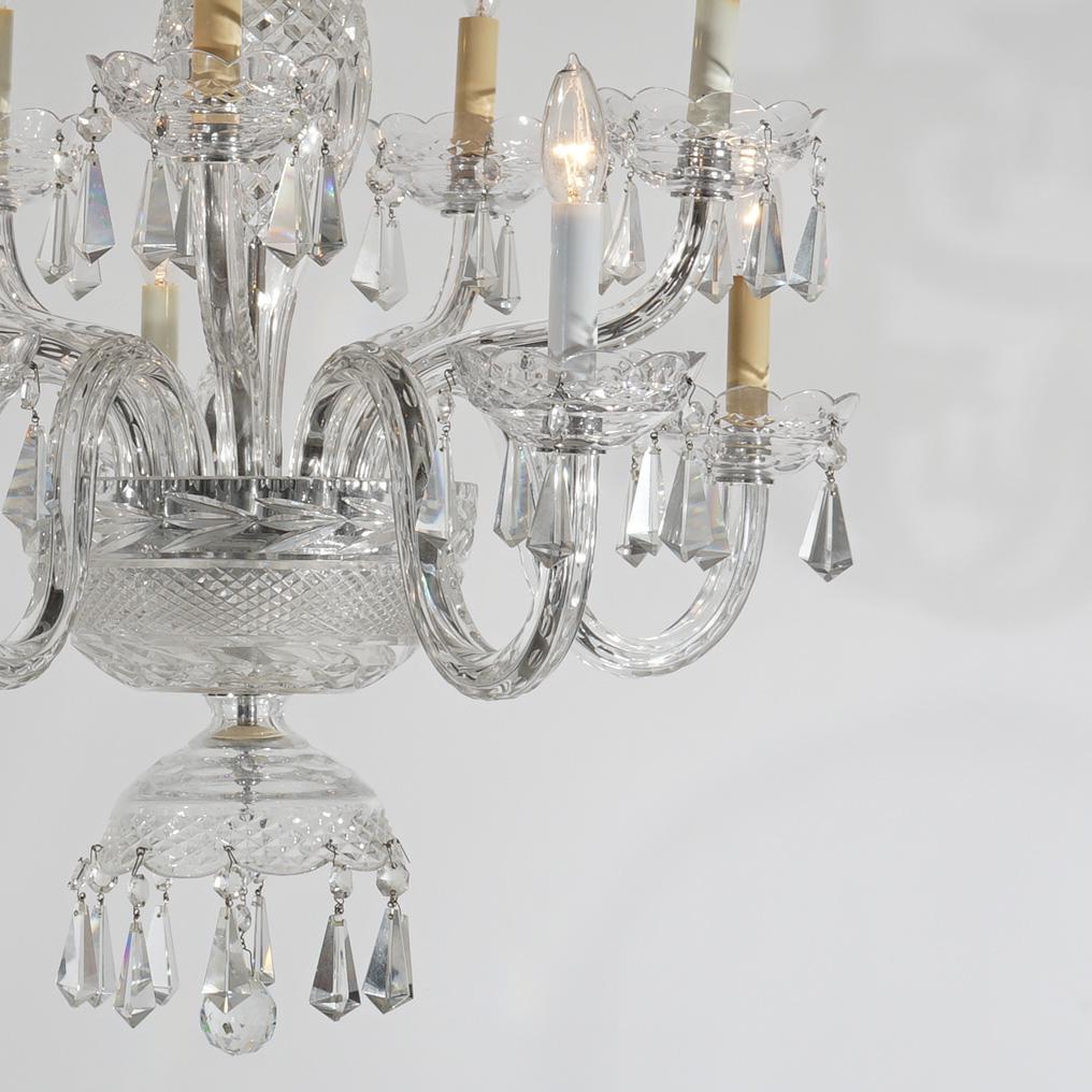 Irish Waterford Eight-Light Cut Crystal Chandelier 20th C In Good Condition In Big Flats, NY