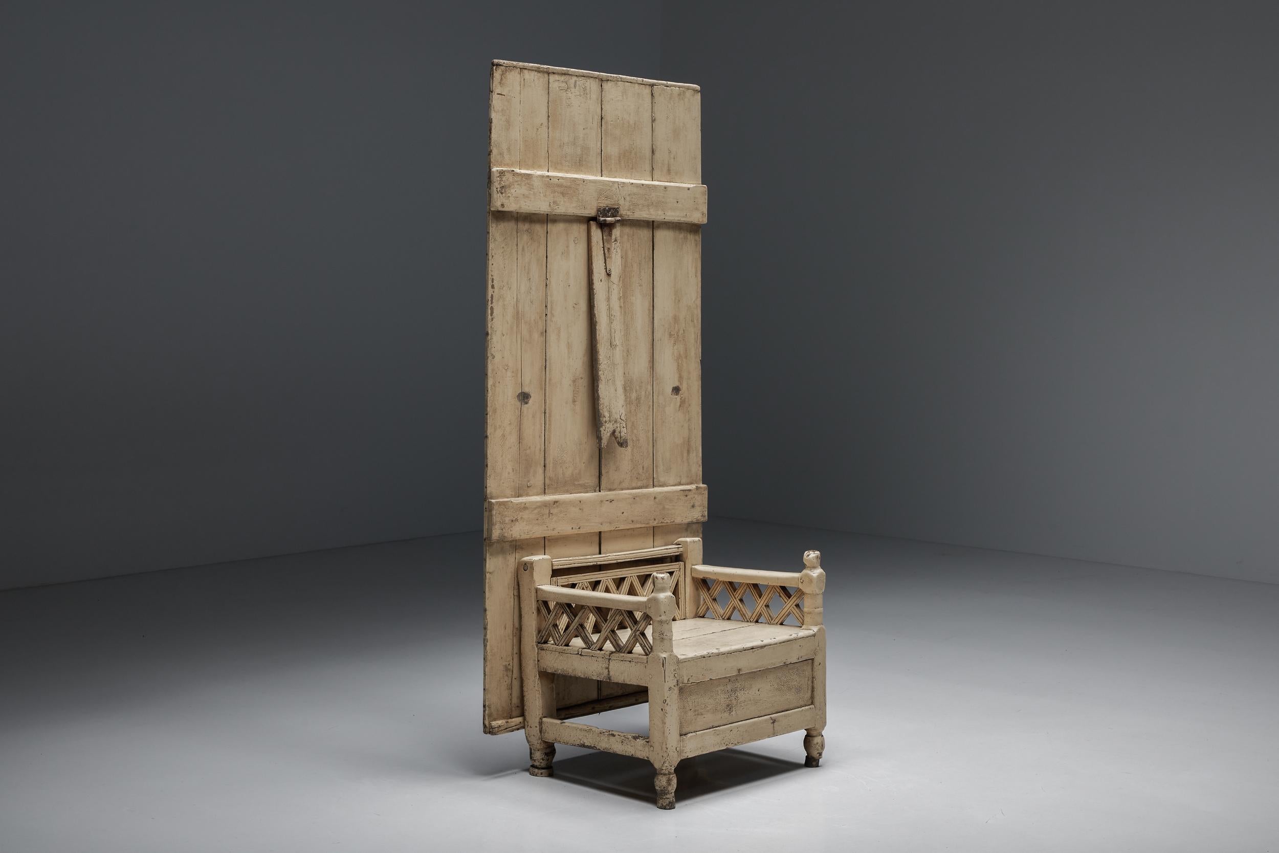 Bohemian Irish Wooden Settle Chair, 19th Century For Sale