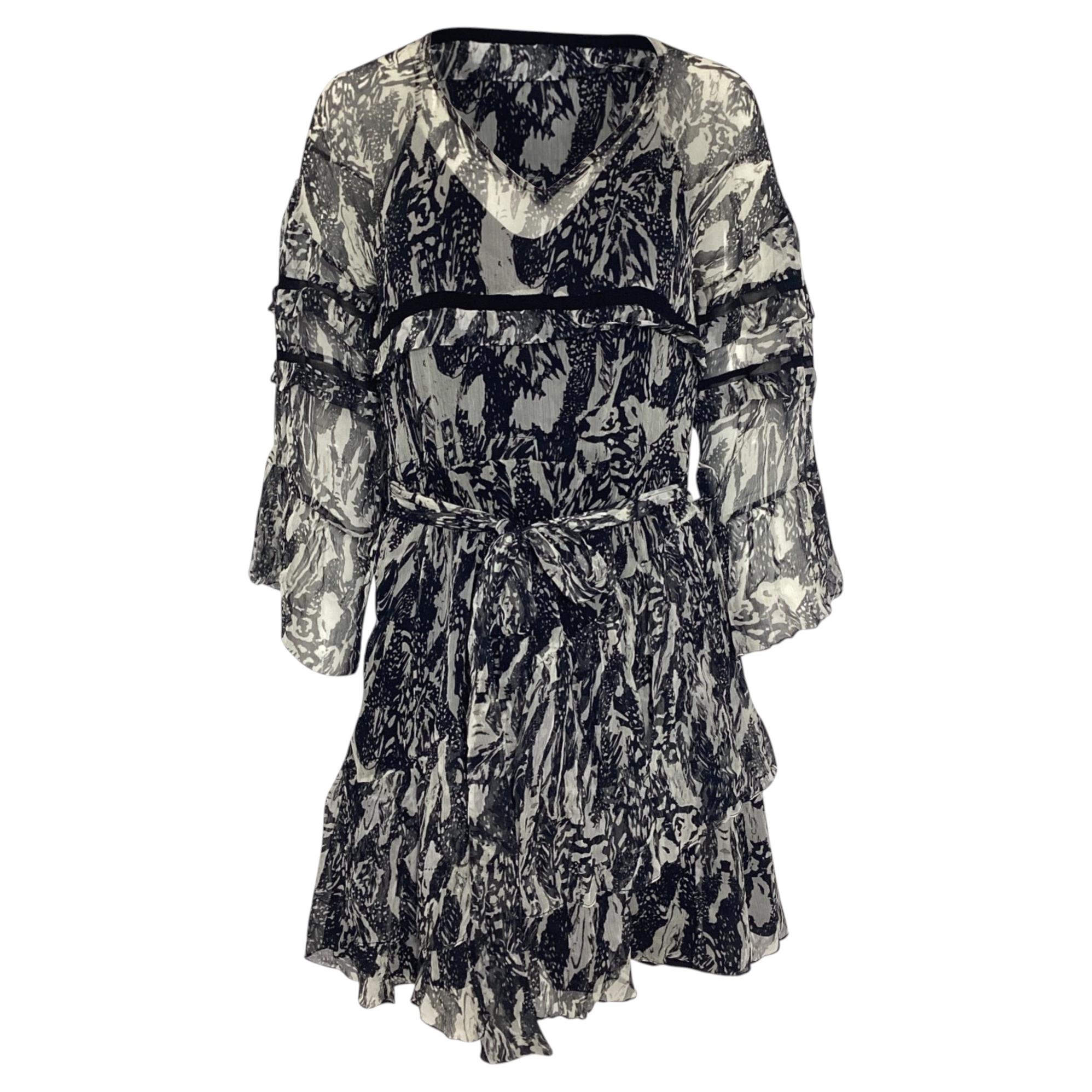 IRO Clash Chiffon-Mini-Kleid mit Rüschen aus schwarzer Viskose im Angebot