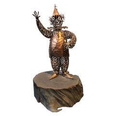 Sculpture de clown en fer et cuivre de Maxine Burnett