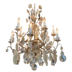 Lustre à dix lumières en fer et cristal