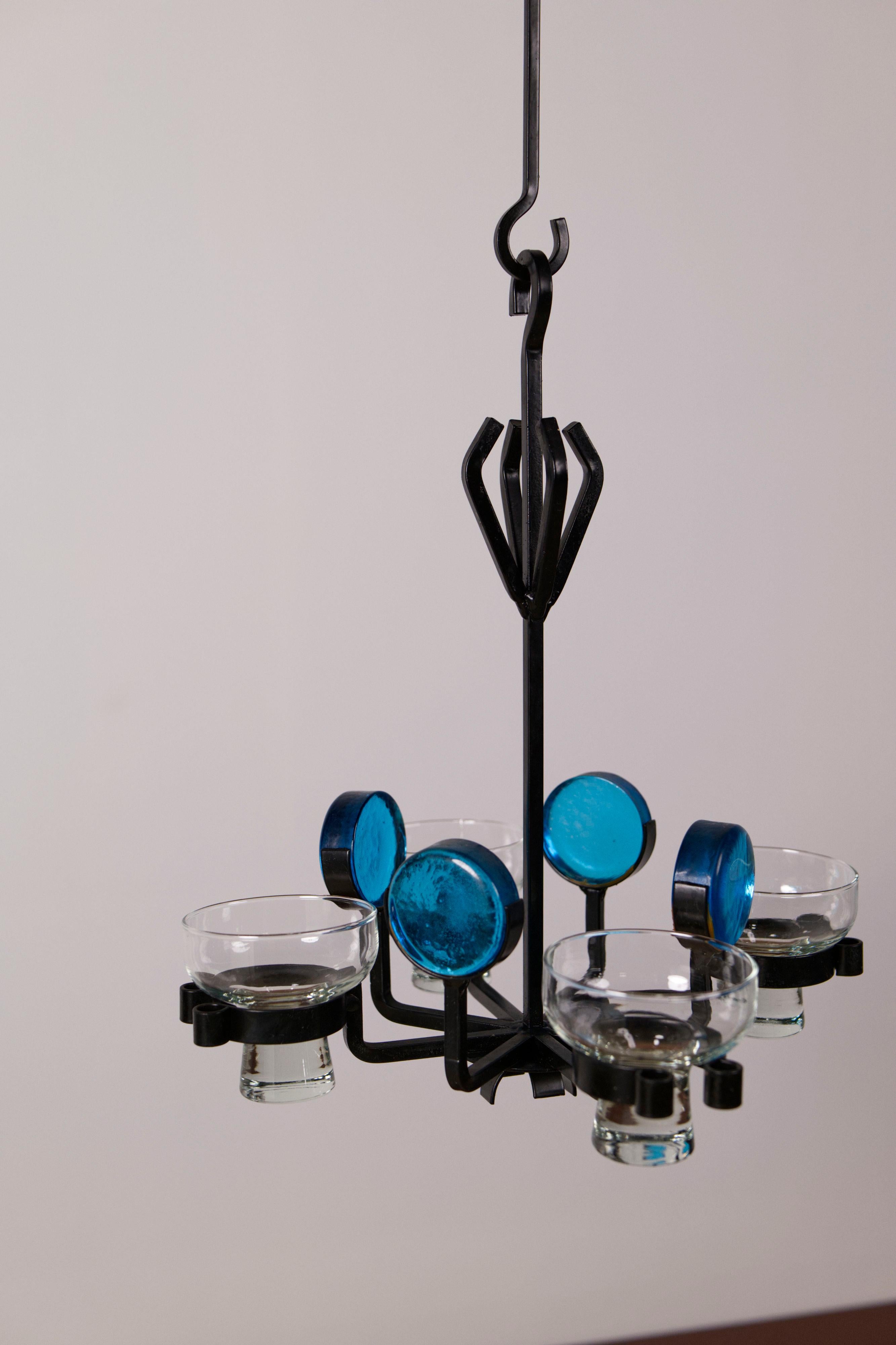 Candelabro portavelas de hierro y cristal de Dantoft Kunstartikler, Años 70 Danés en venta