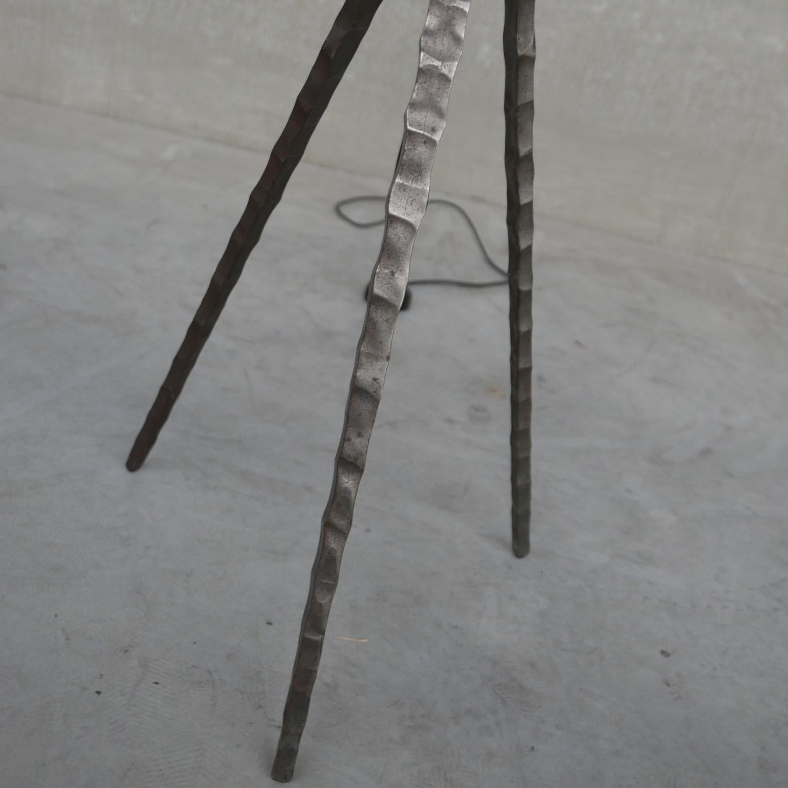 Iron and Leather Brutalist Mid-Century Spanish Floor Lamp In Good Condition In London, GB