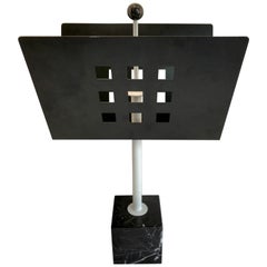 Portariviste in ferro e marmo, alla maniera di Josef Hoffmann