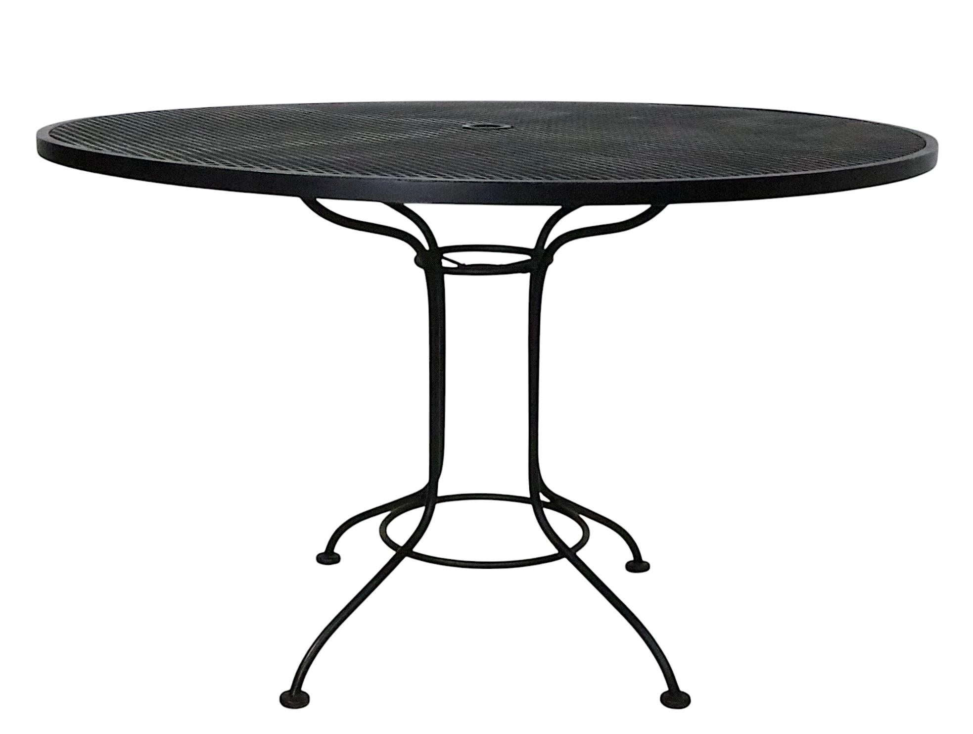 Iron and Metal Mesh Patio Poolside  Garden Dining  Table att. to Woodard For Sale 1