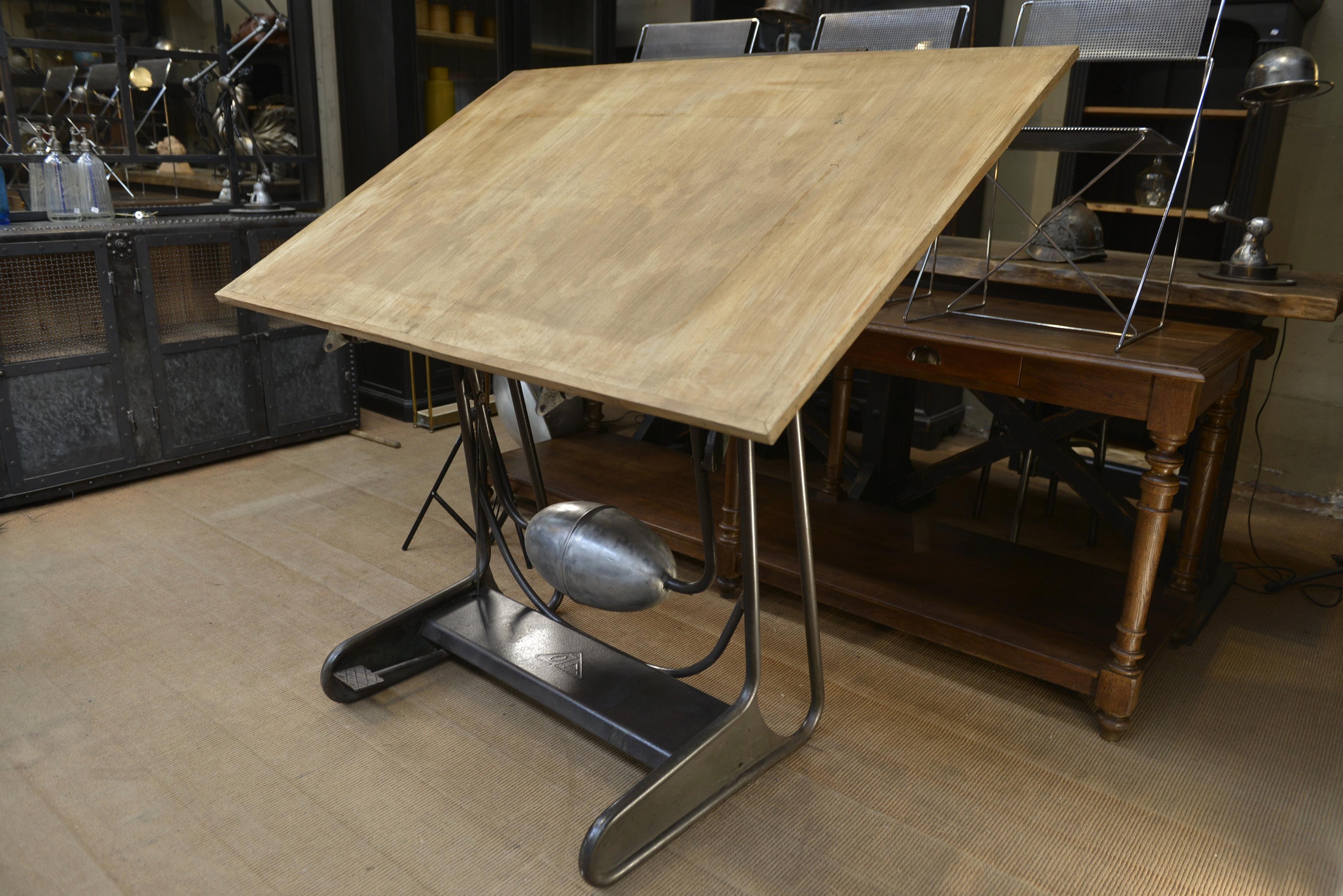 Iron and Wood Adjustable Architect's Drafting Desk Table, 1950s For Sale 6