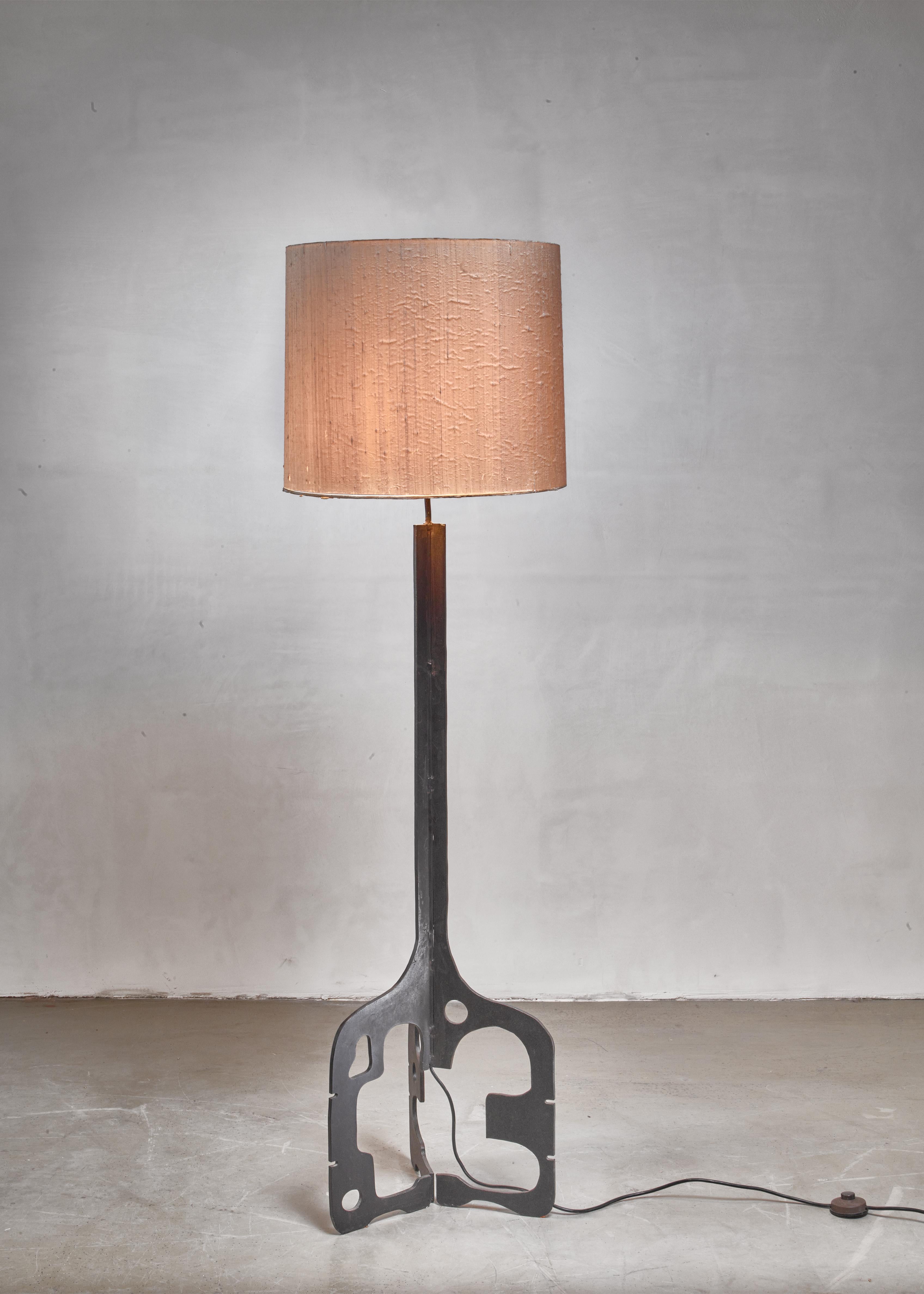Mid-Century Modern Iron Based Sculptural Floor Lamp, Germany, 1950s For Sale