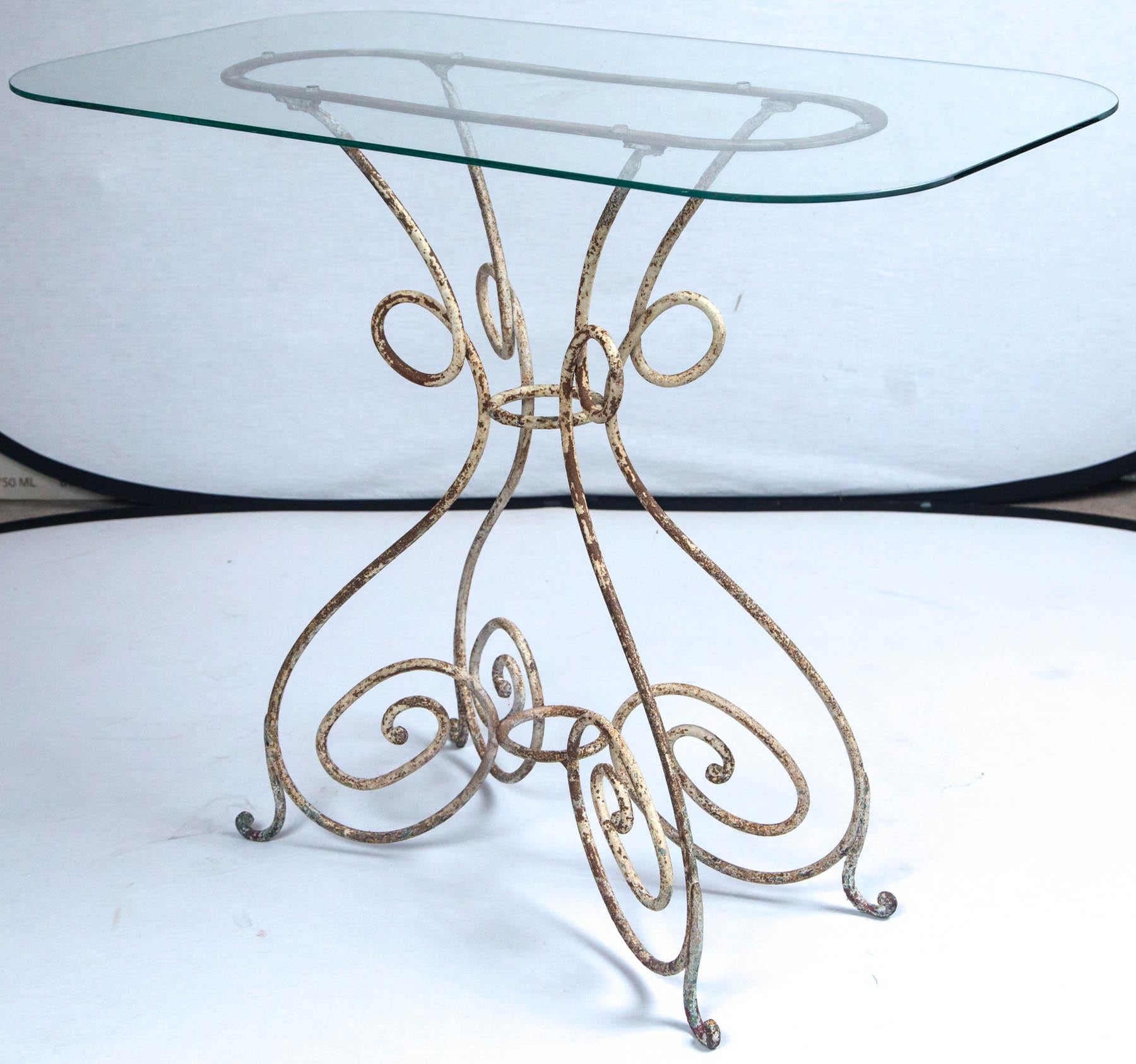 Iron Bistro Table, France, circa 1910 In Good Condition For Sale In Chappaqua, NY