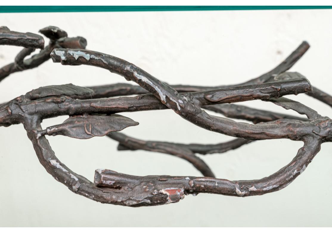 Verre Table console à branches en fer d'après Diego Giacometti en vente