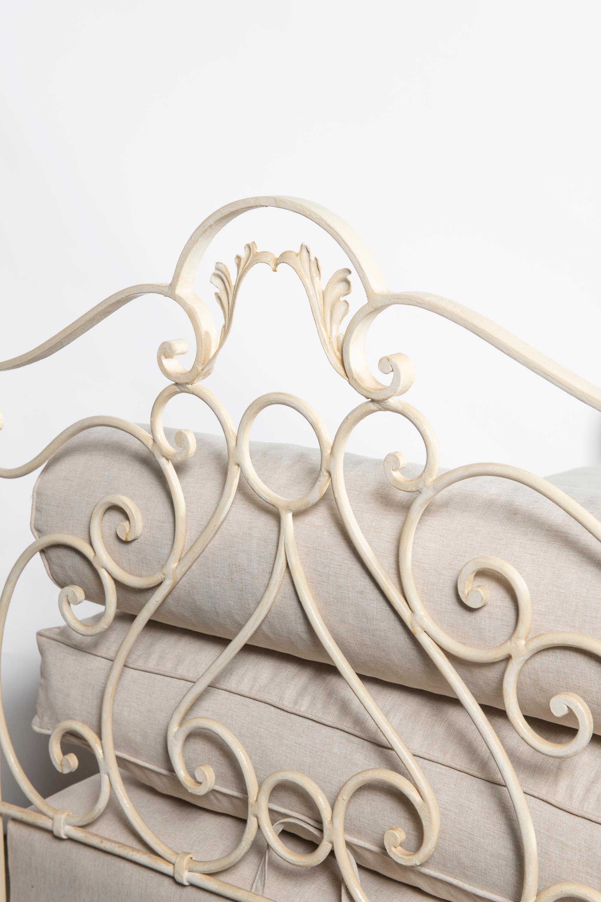 English Iron, bronze, fabric and glass bedroom set, England, circa 1940. For Sale
