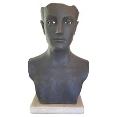 Scultura con busto in ferro