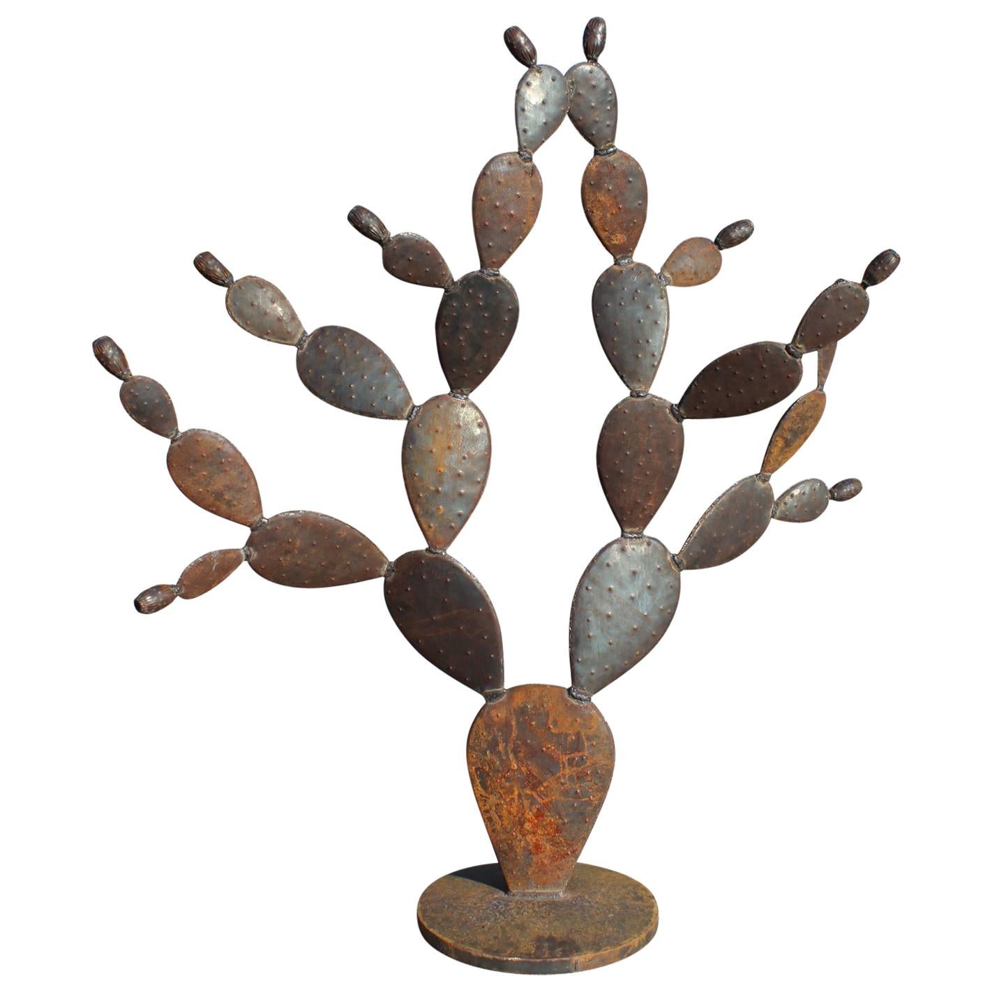 Cactus en fer Sculpture espagnole contemporaine faite à la main  