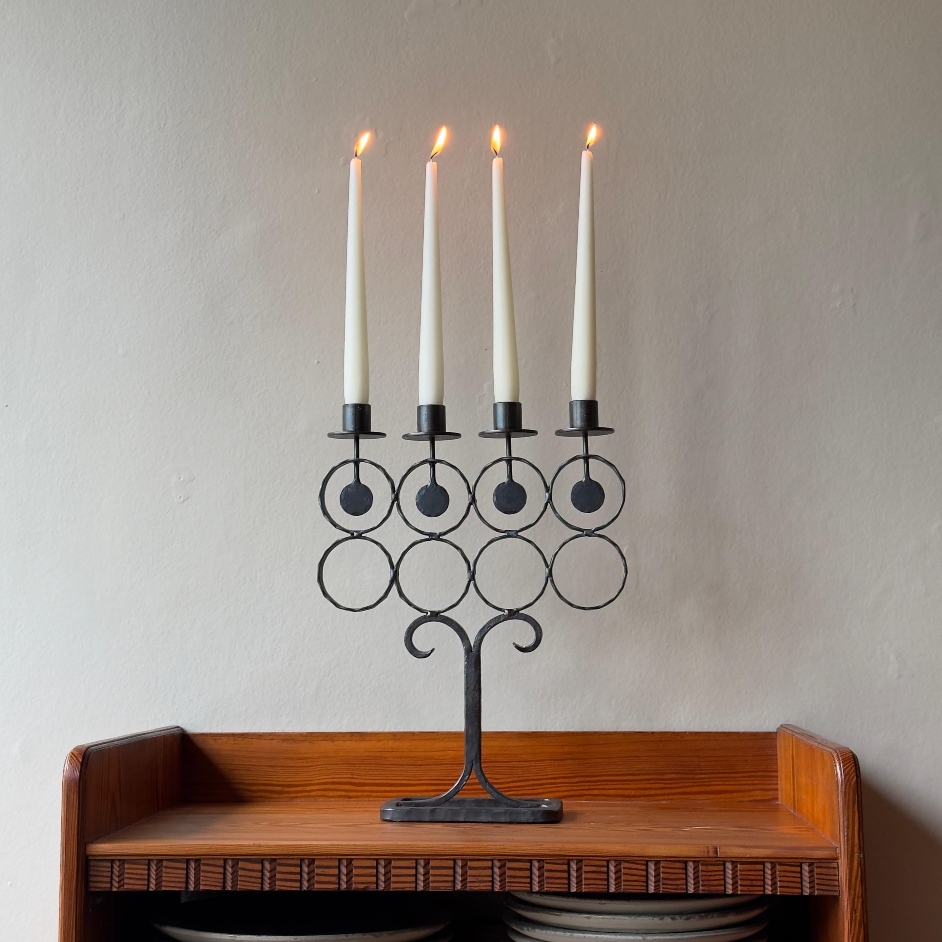 Metà XX secolo Candelabro in ferro di Bertil Vallien per Bode Smide, anni '60 in vendita