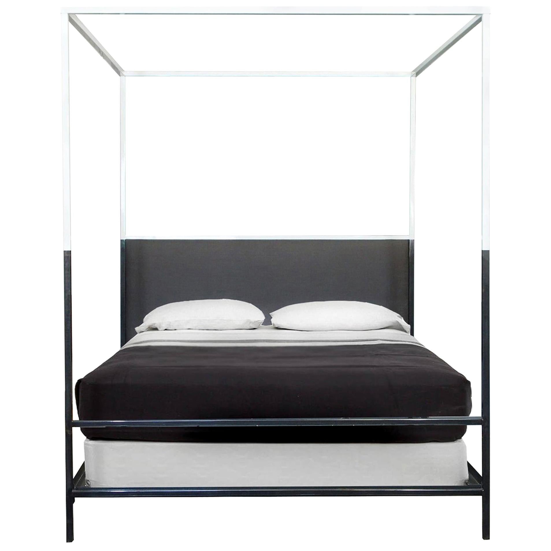 Tara Shaw Maison TwoTone Iron Canopy Bed, King at 1stDibs