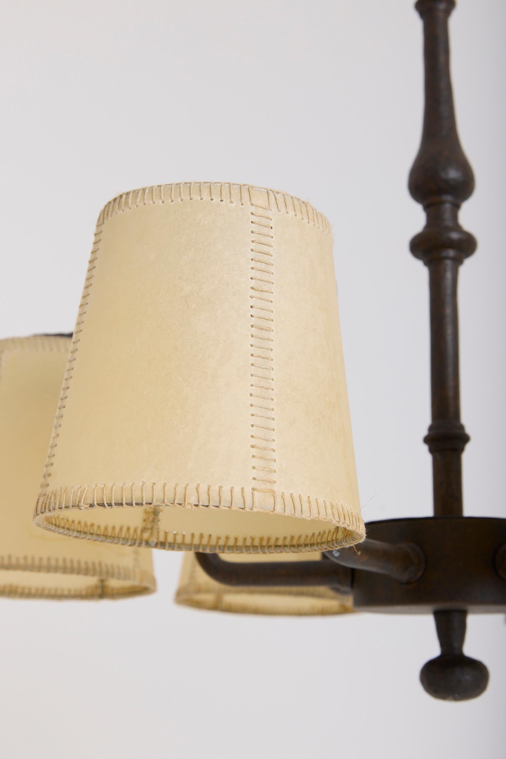 Lampada da soffitto in ferro In condizioni buone in vendita a London, GB