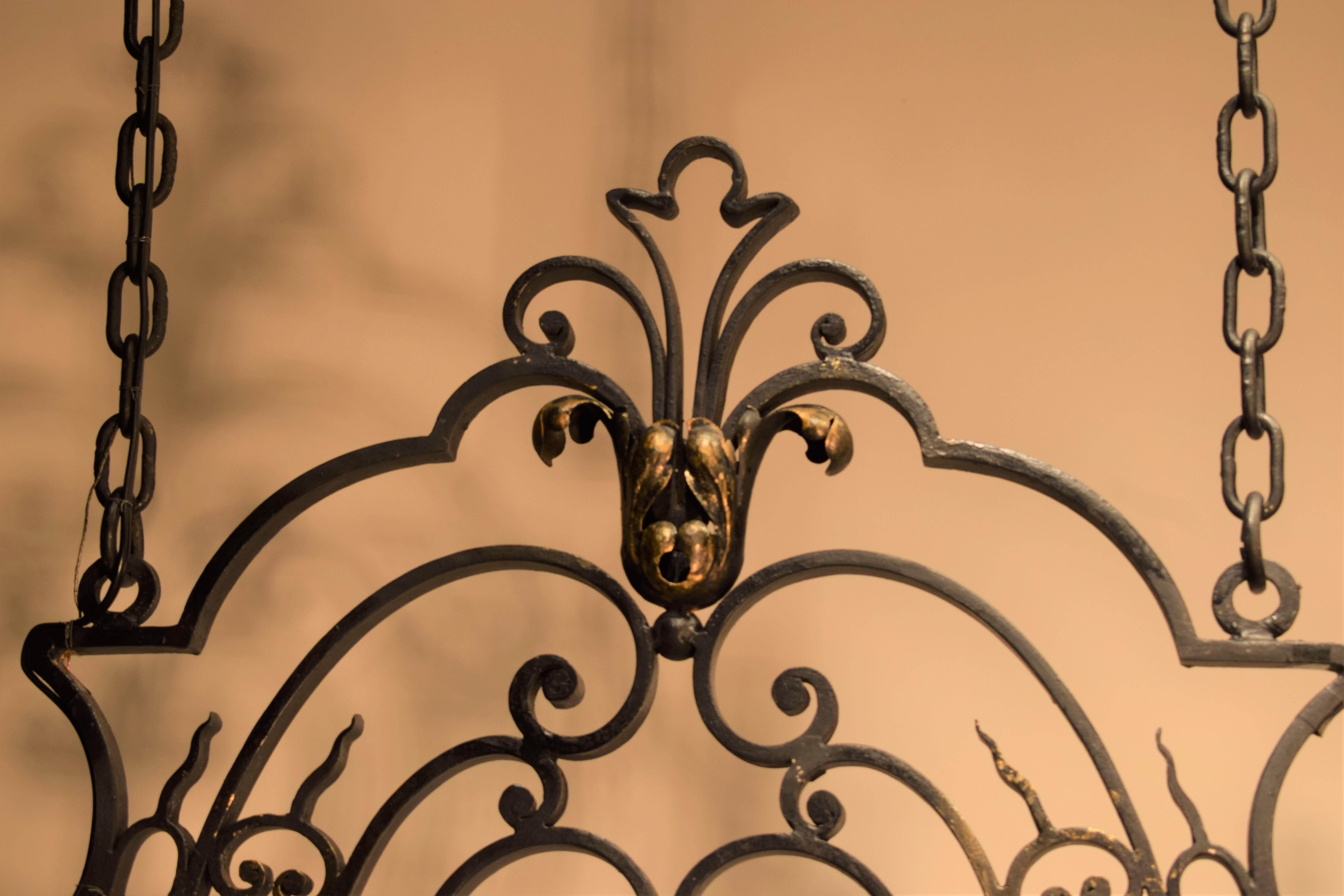 Francese Lampadario in ferro in vendita