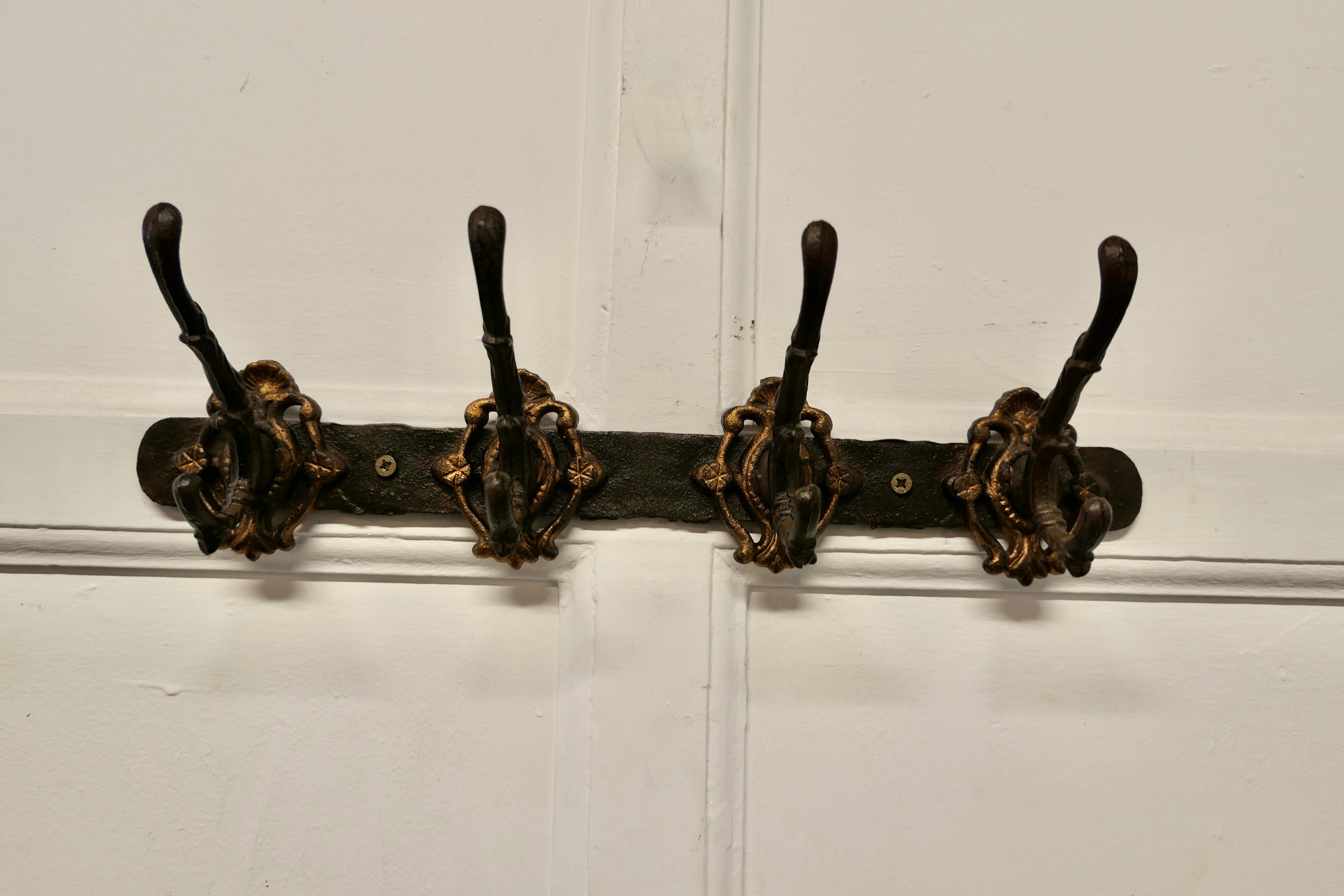 Iron Coat Hooks, Wall Rack In Good Condition For Sale In Chillerton, Isle of Wight