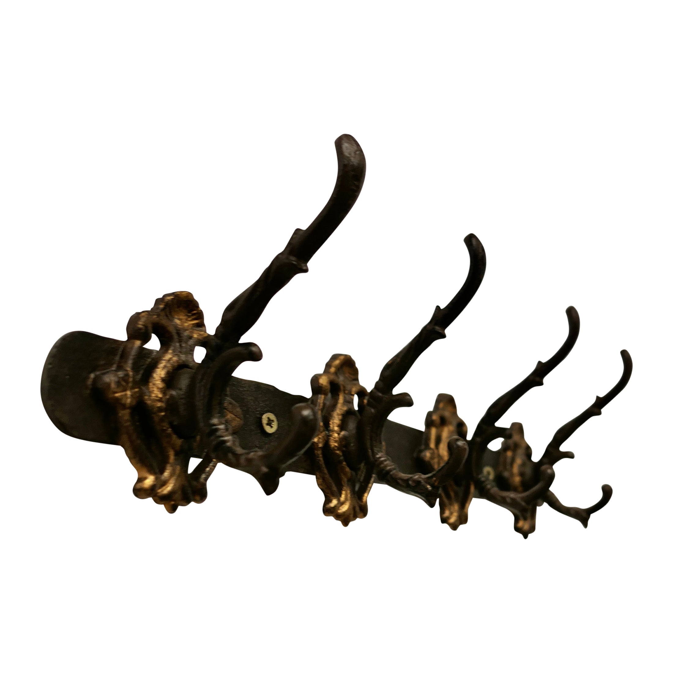 Kleiderhaken aus Eisen, Wandregal