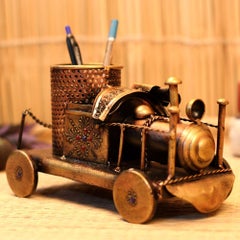 Iron Engine Pen Holder