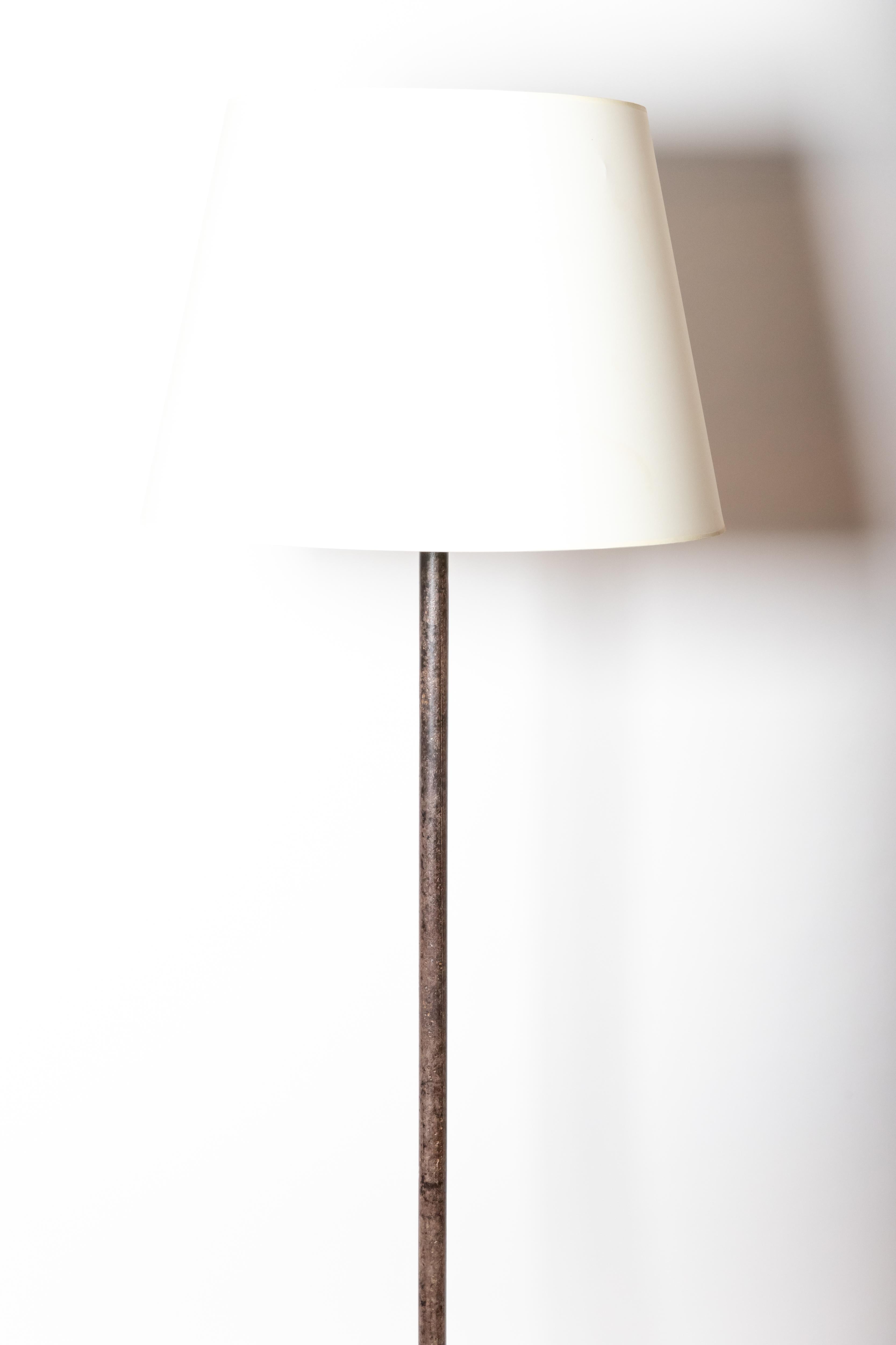 Vintage Iron Floor Lamp, 20th Century 4