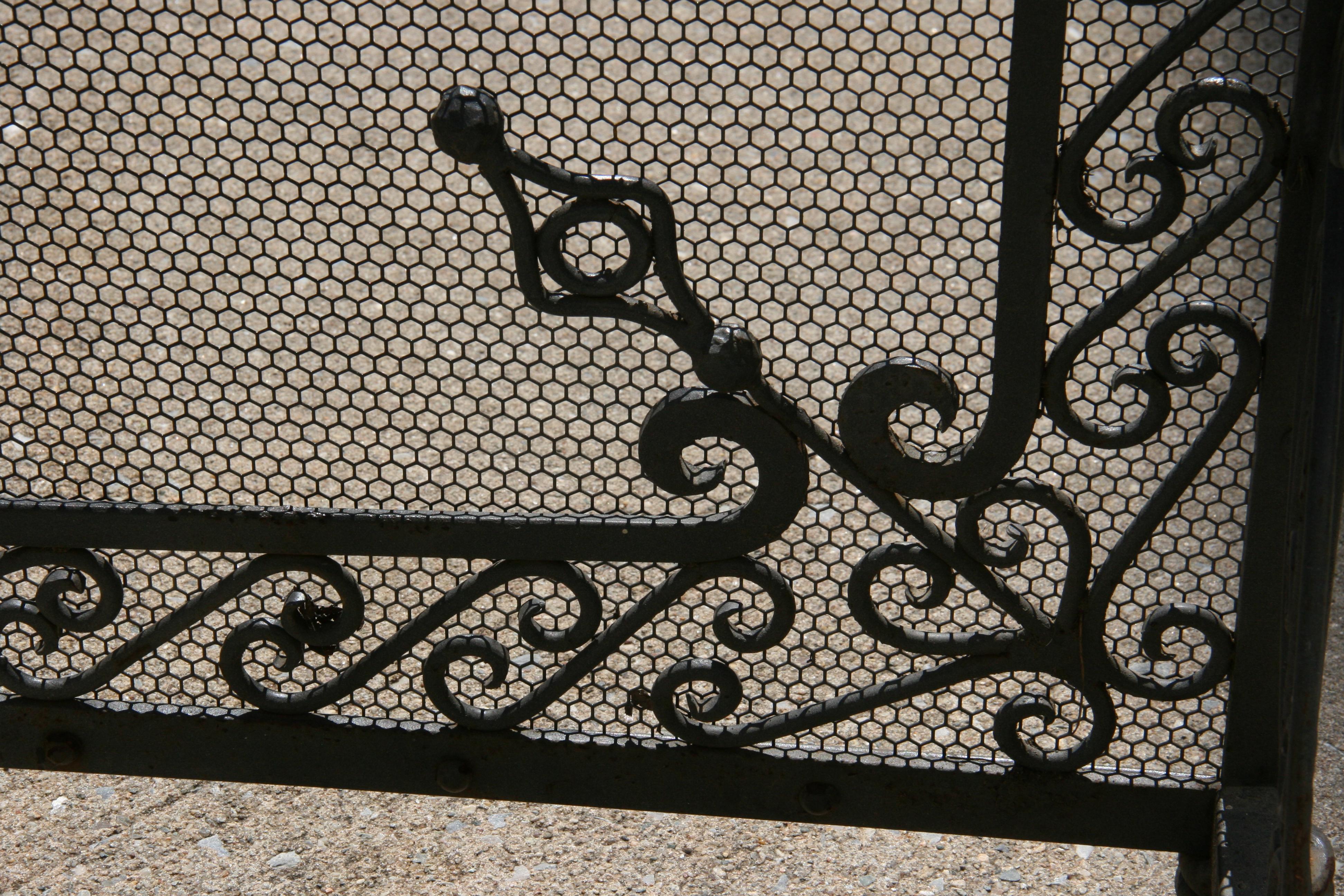 Antique French Iron Hand Forged Fireplace Screen 1920's For Sale 7