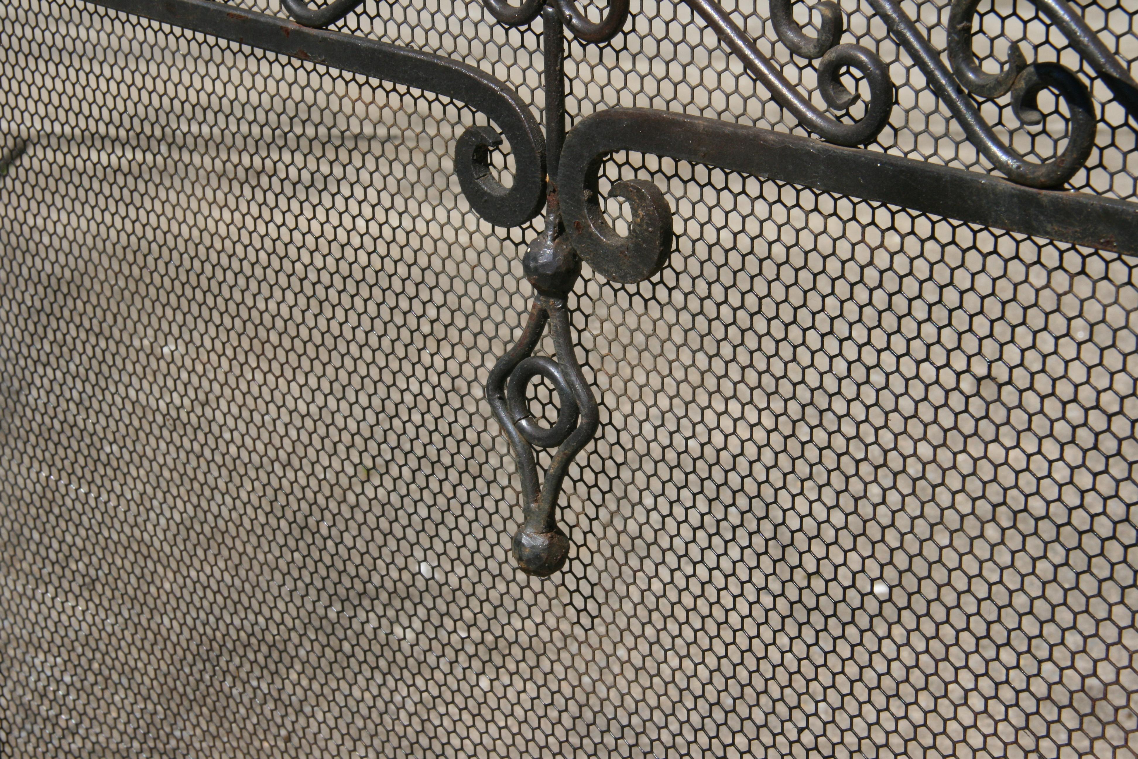 Antique French Iron Hand Forged Fireplace Screen 1920's For Sale 1