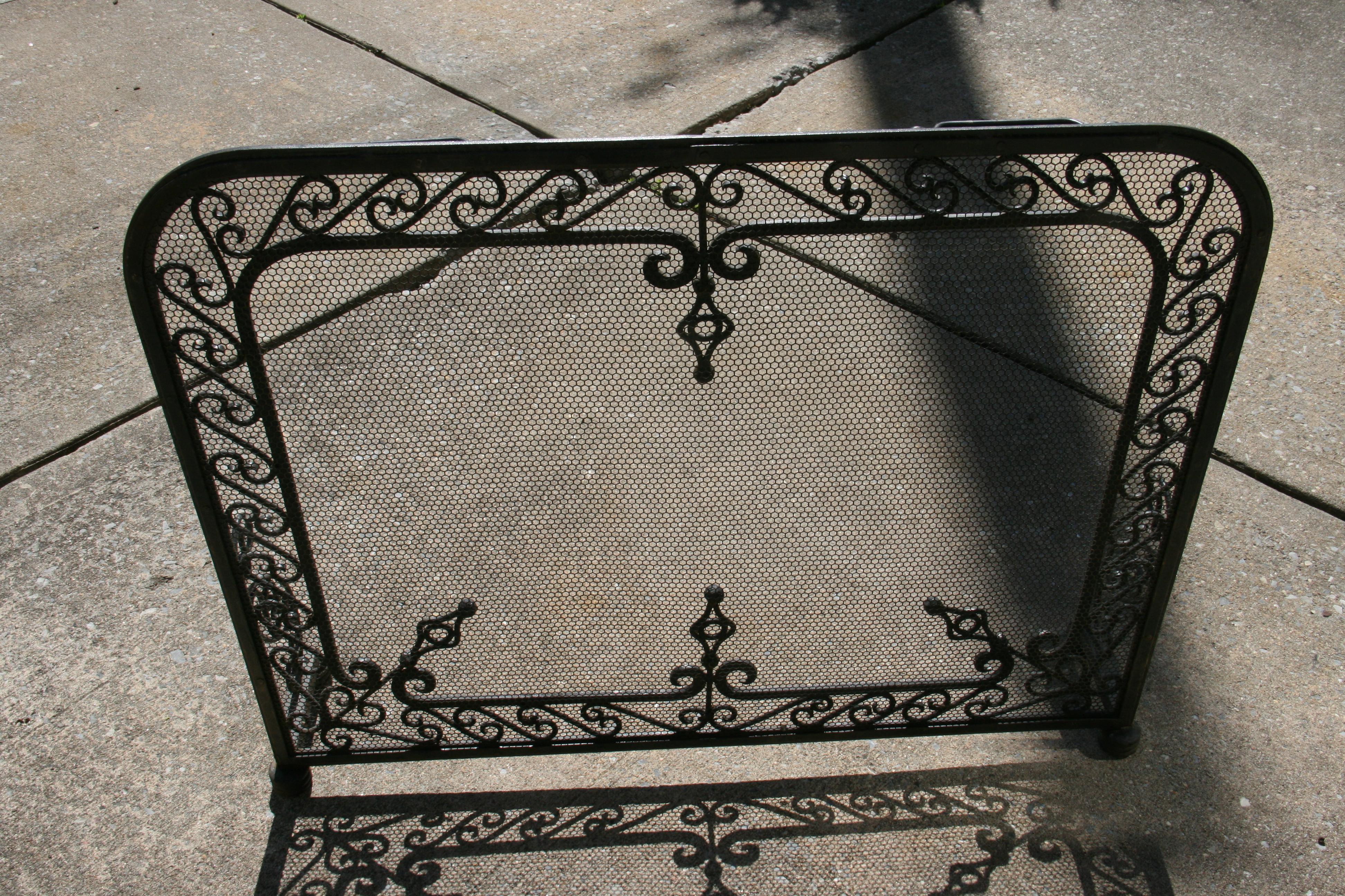Antique French Iron Hand Forged Fireplace Screen 1920's For Sale 3