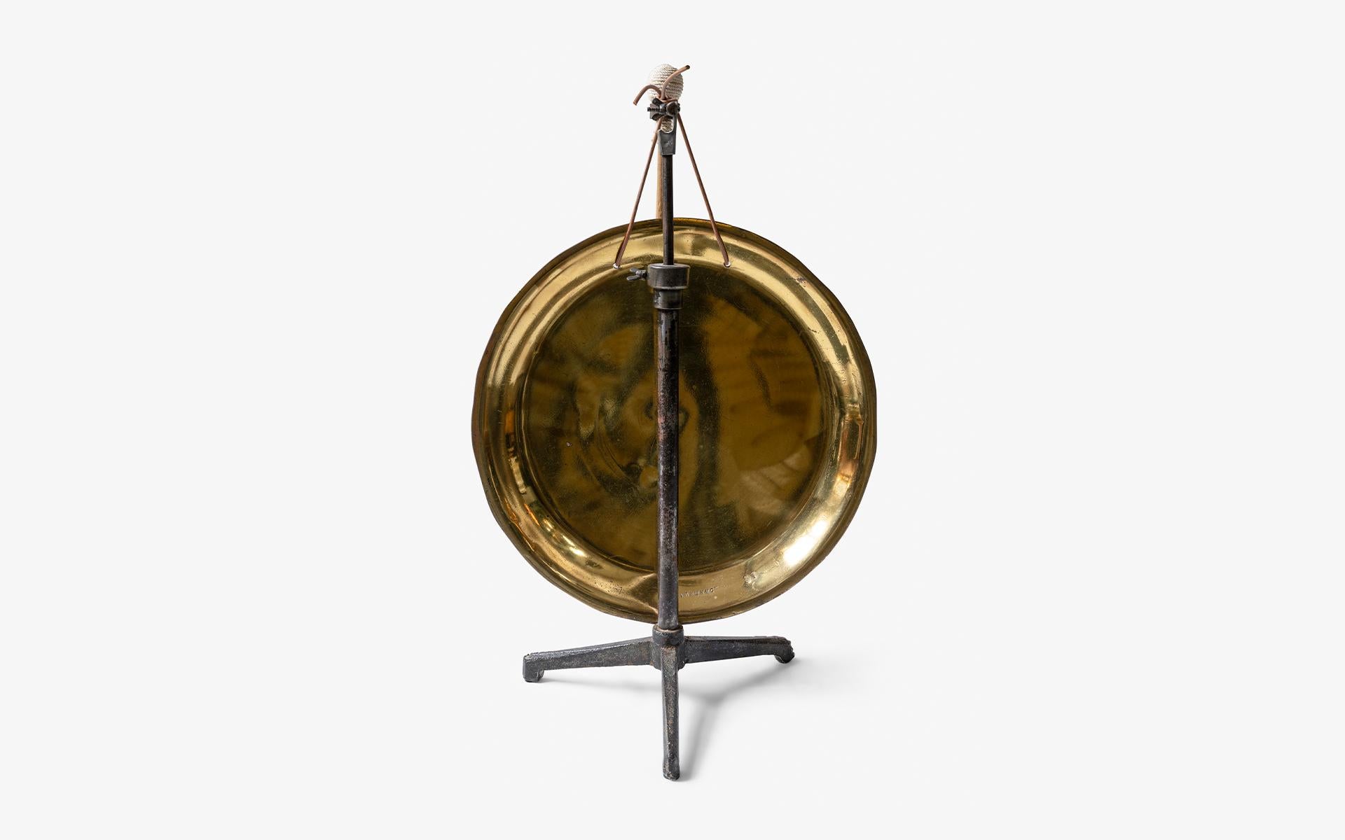 Metalwork Iron Hanging Meditative Brass Gong Set For Sale