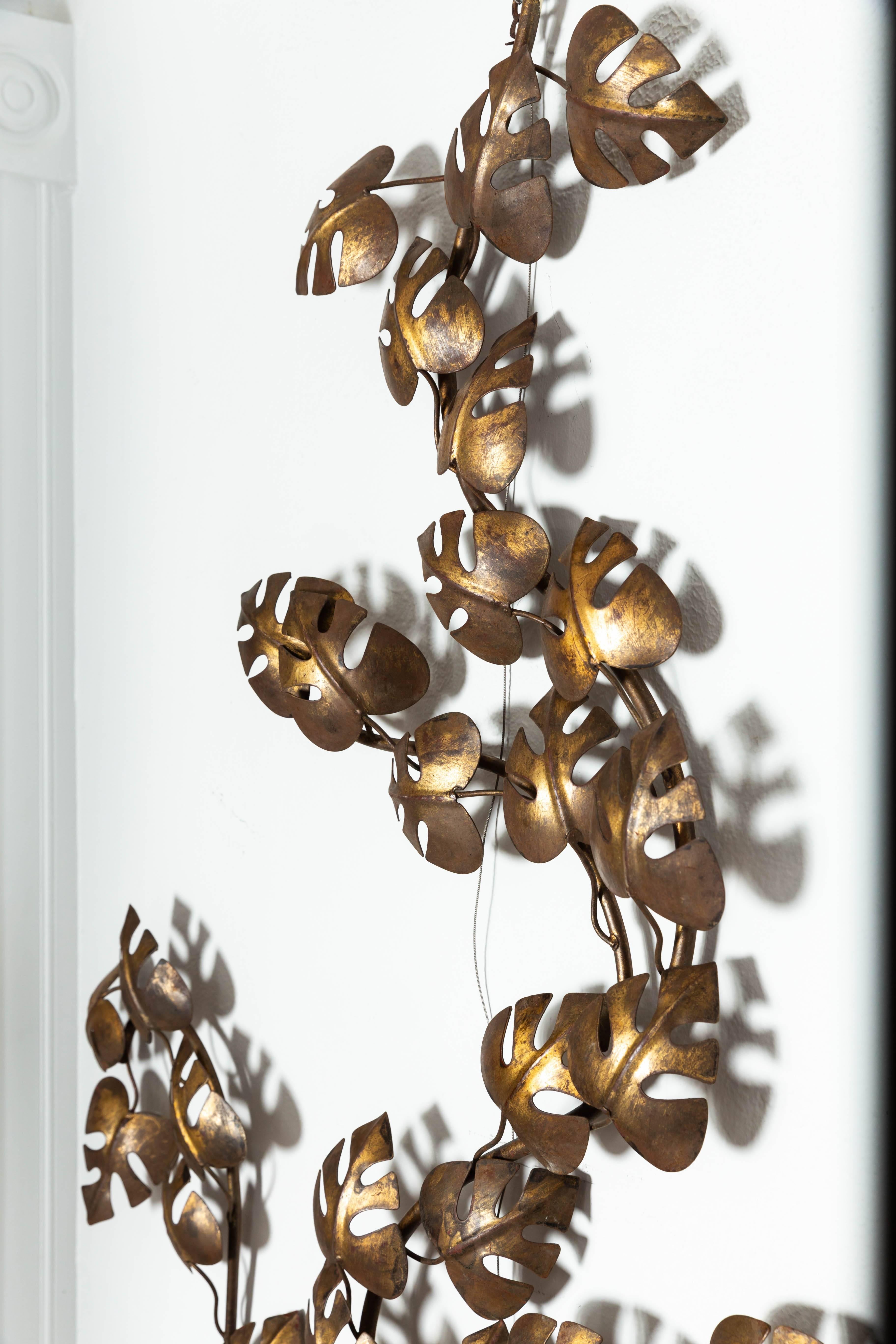 Eisenblatt-Wandskulptur (Italienisch) im Angebot