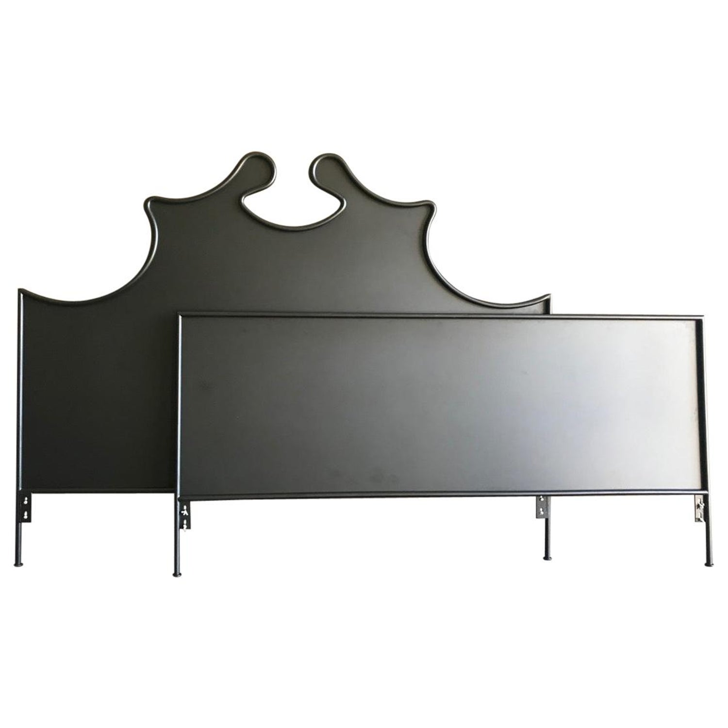 Iron Louis Xv Style Headboard With, Metal Headboards And Footboards King