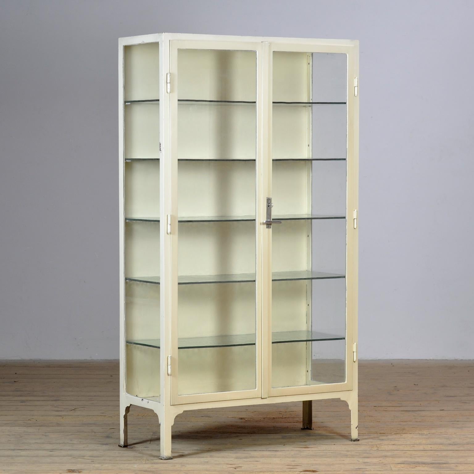 Gabinete médico de hierro, años 30 Industrial en venta