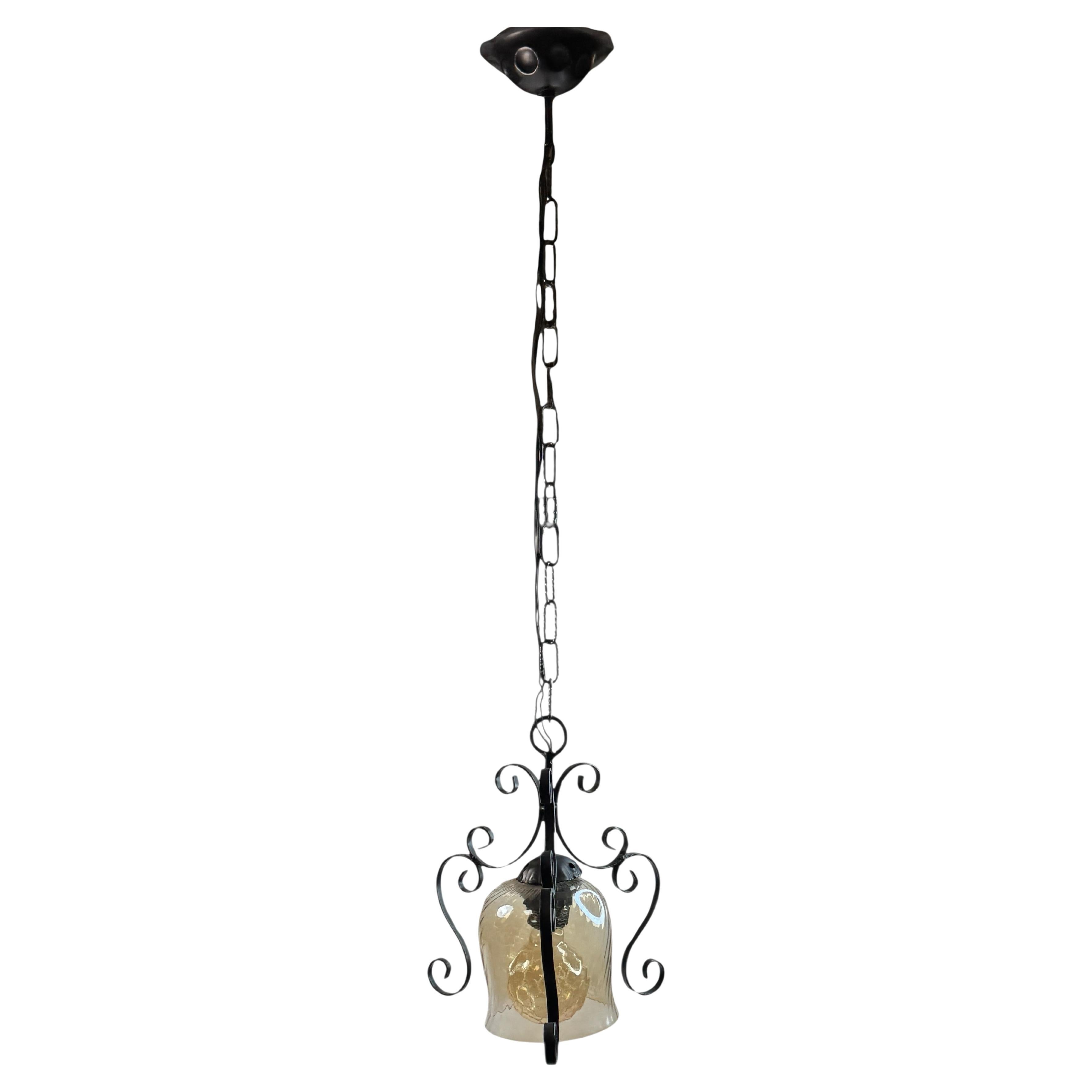 Lampe à suspension en fer, métal et verre Toleware Italie, années 1960