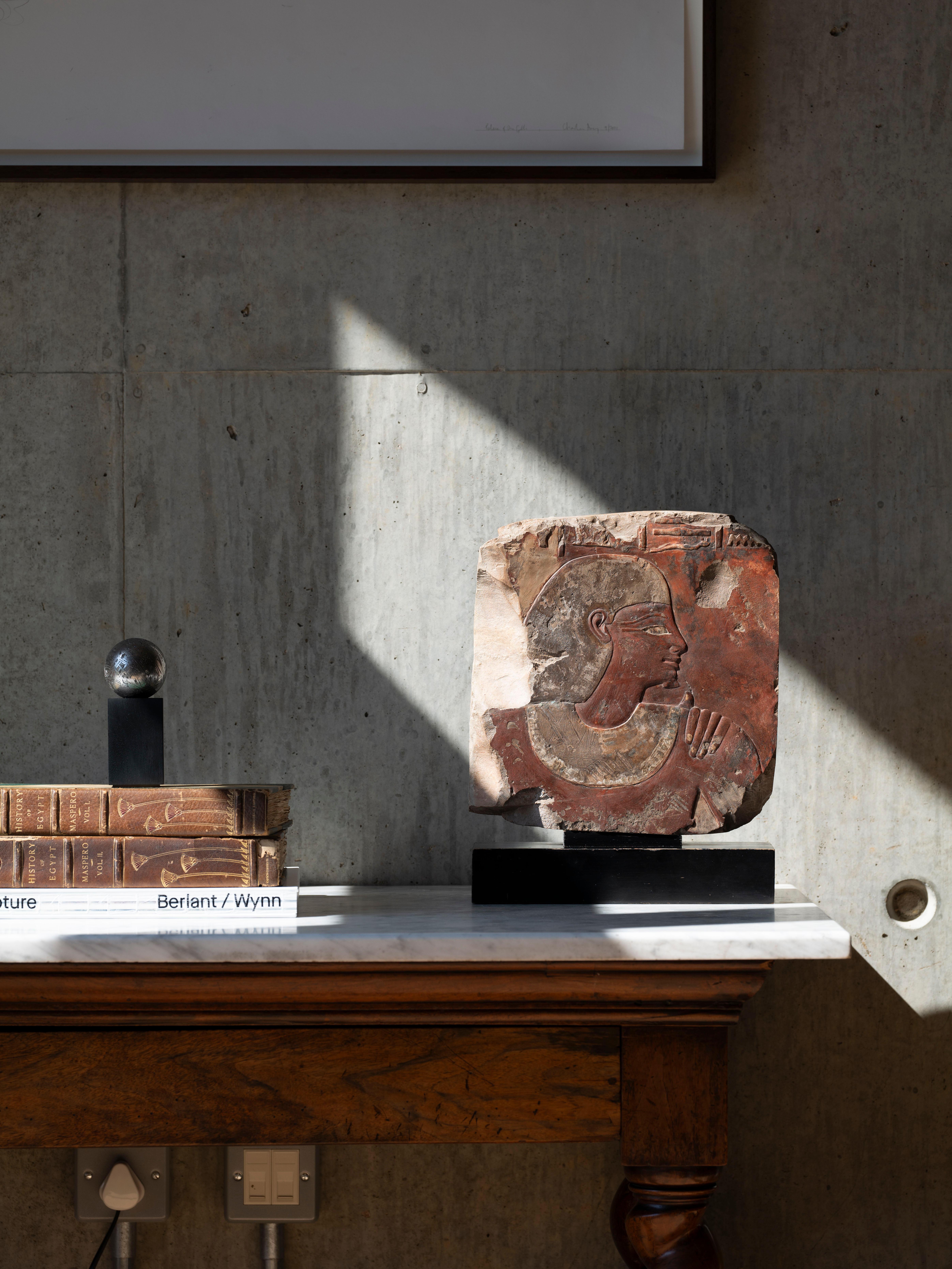 Sphère de météorite en fer avec structure cristalline Excellent état - En vente à London, GB