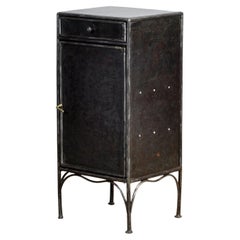 Table de nuit en fer, années 1920