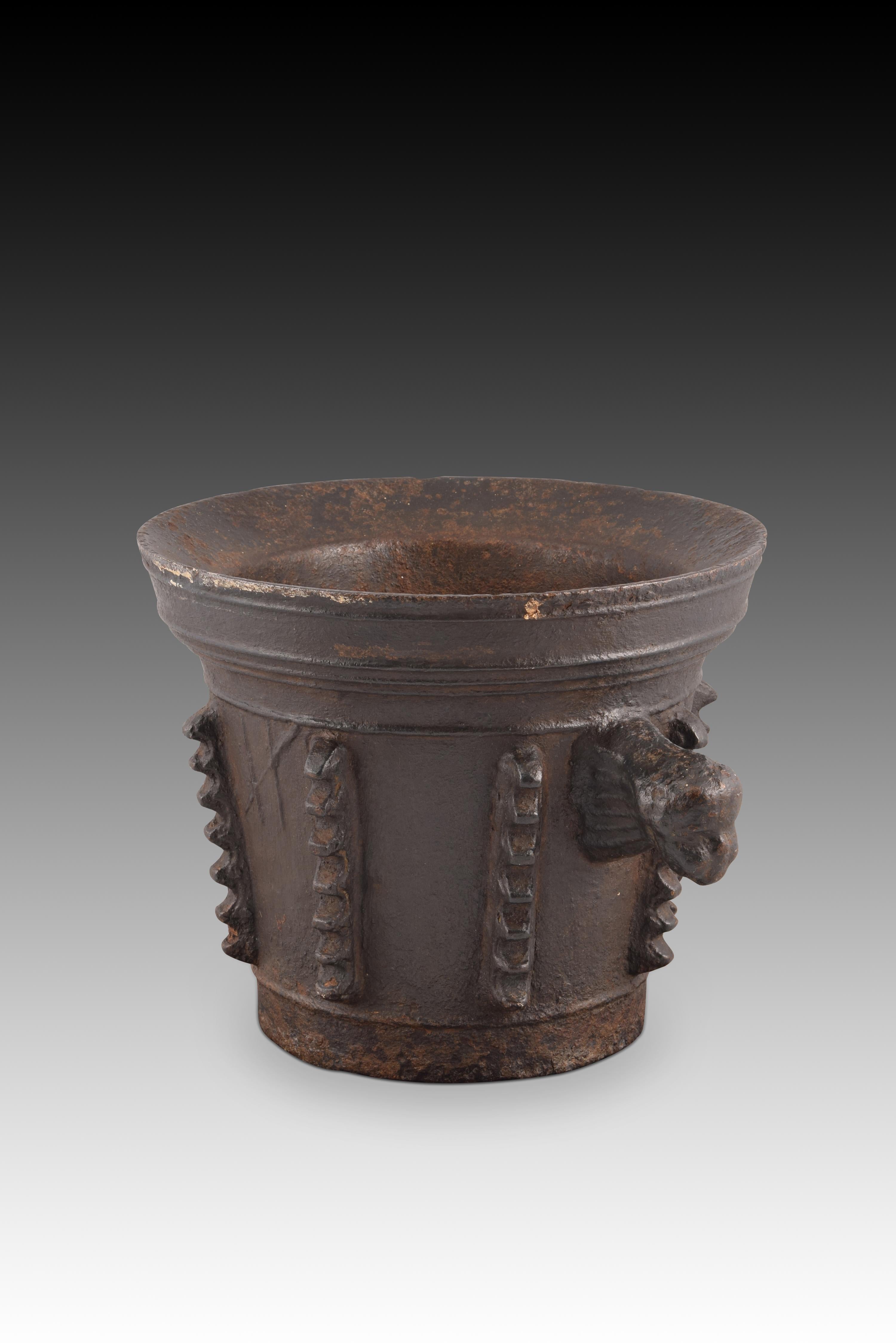 Iron pharmacy mortar. 18th-19th centuries. For Sale 1