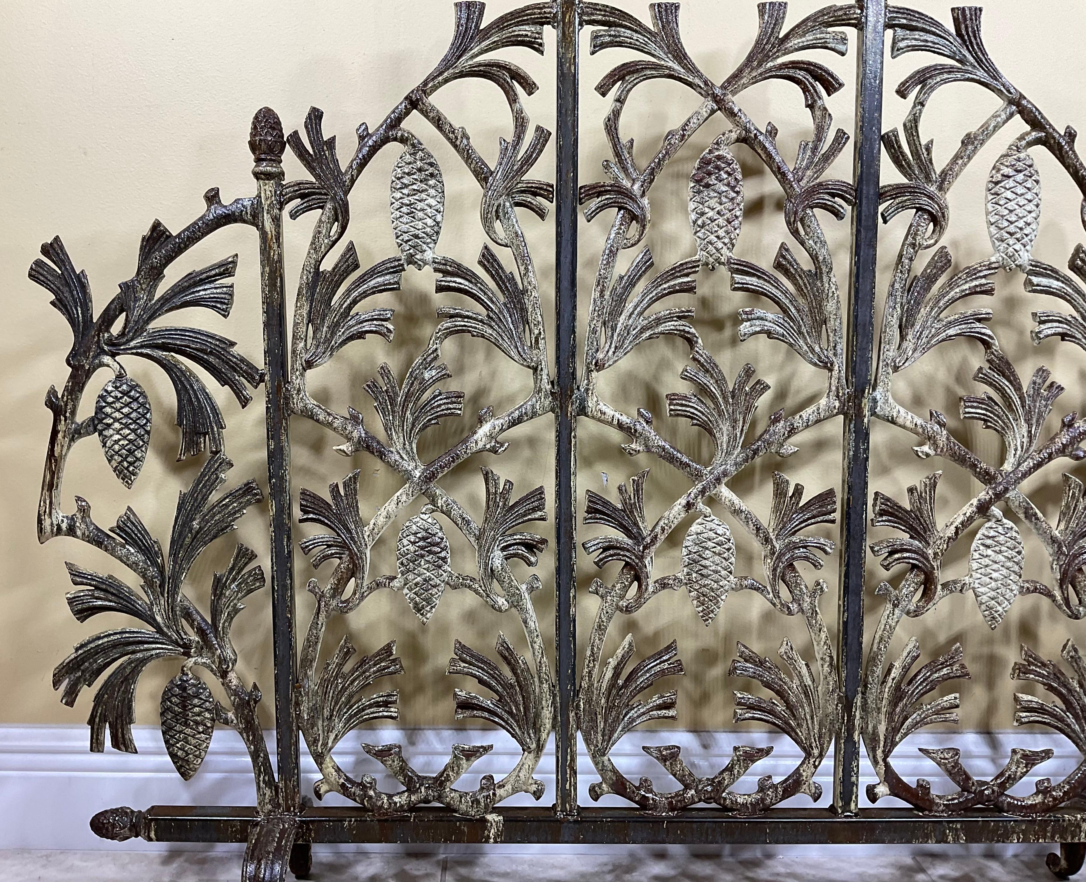 Iron Pinecone Fireplace Screen In Good Condition In Delray Beach, FL