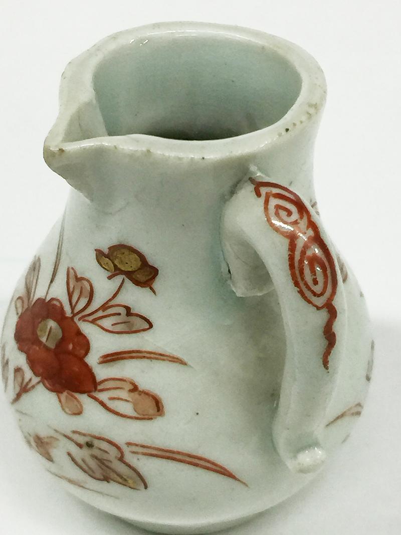 18th Century Iron-Red and Gilt, Chinese Miniature Porcelain Jug, Kangxi For Sale 2