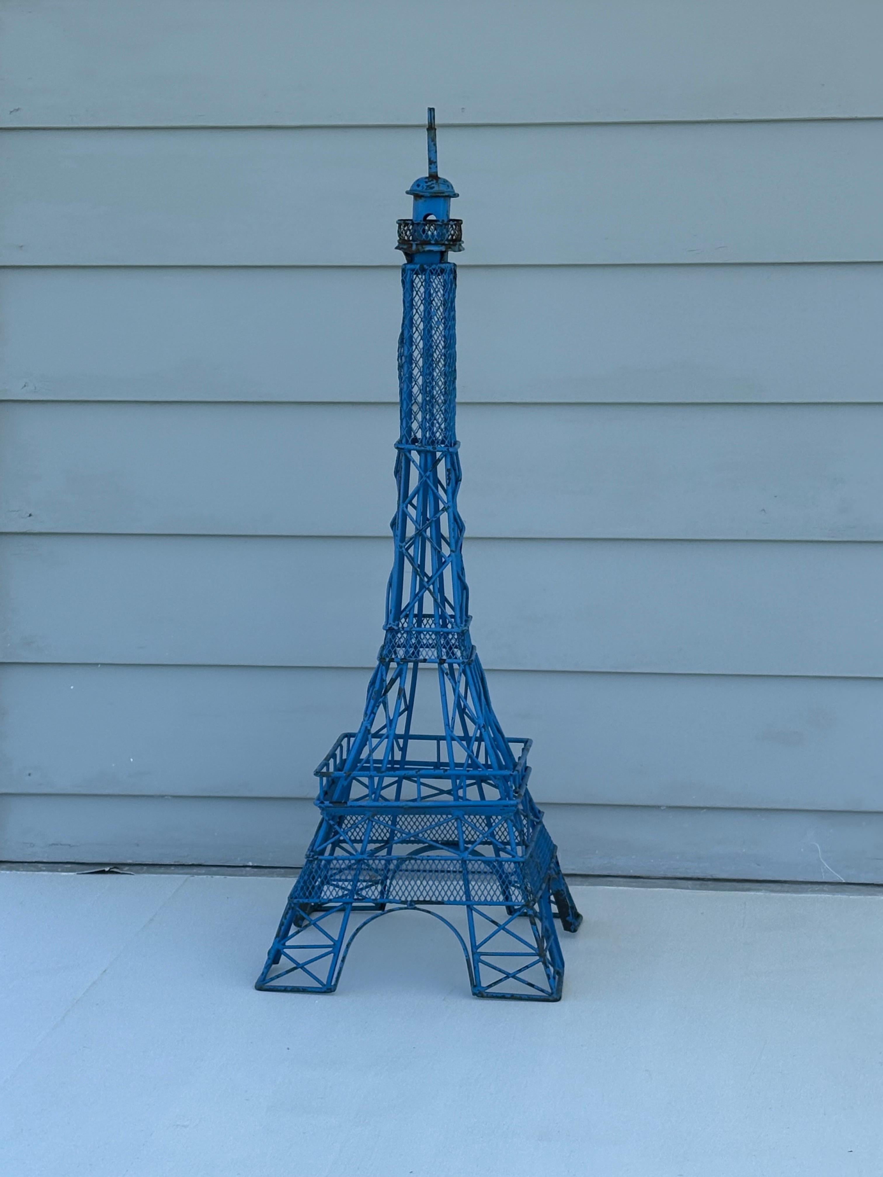 Metal Iron Replica of the Iconic Eiffel Tower For Sale
