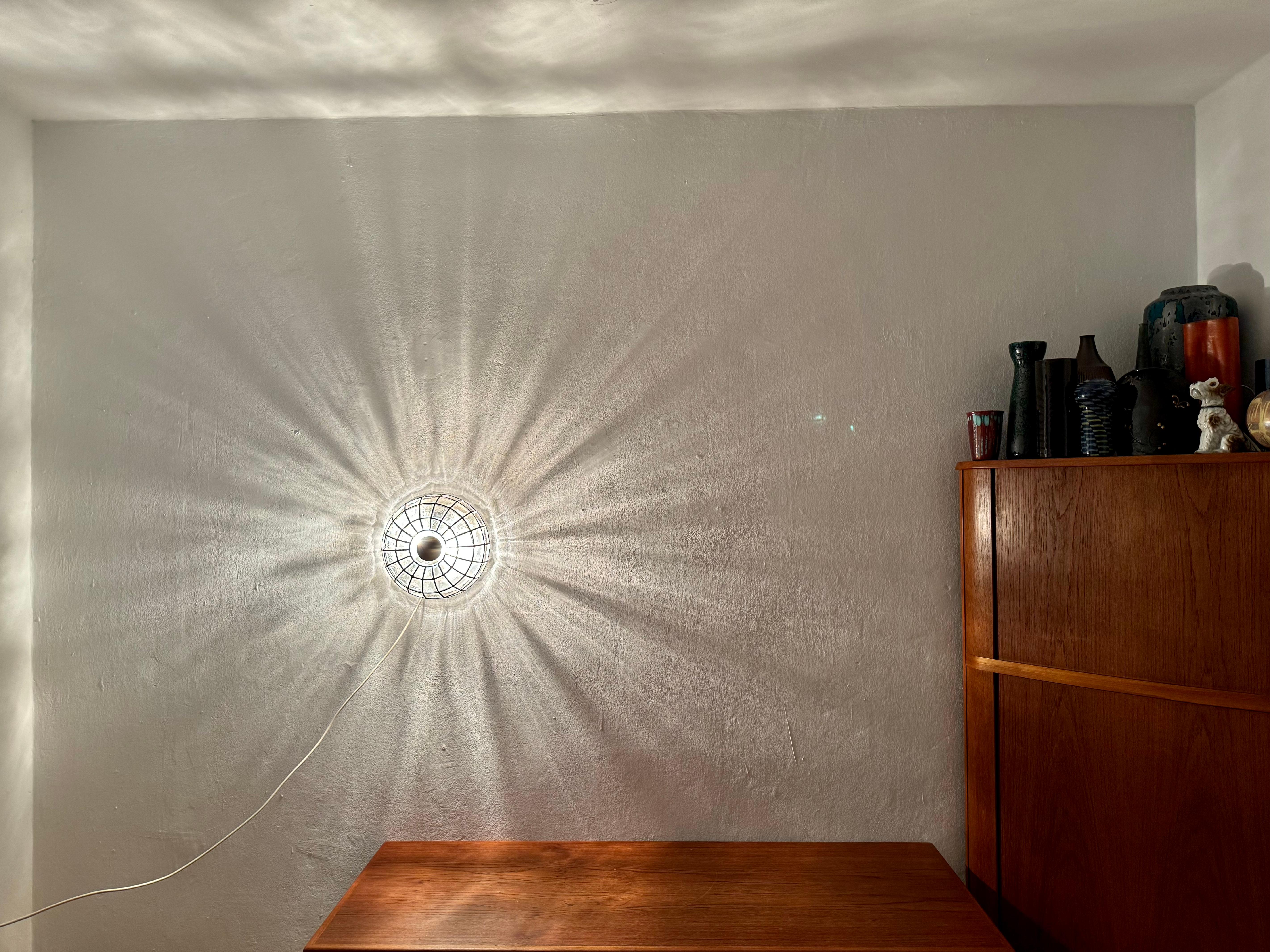 Lampe murale ou plafonnier en verre à motif anneau de fer du Limbourg en vente 1