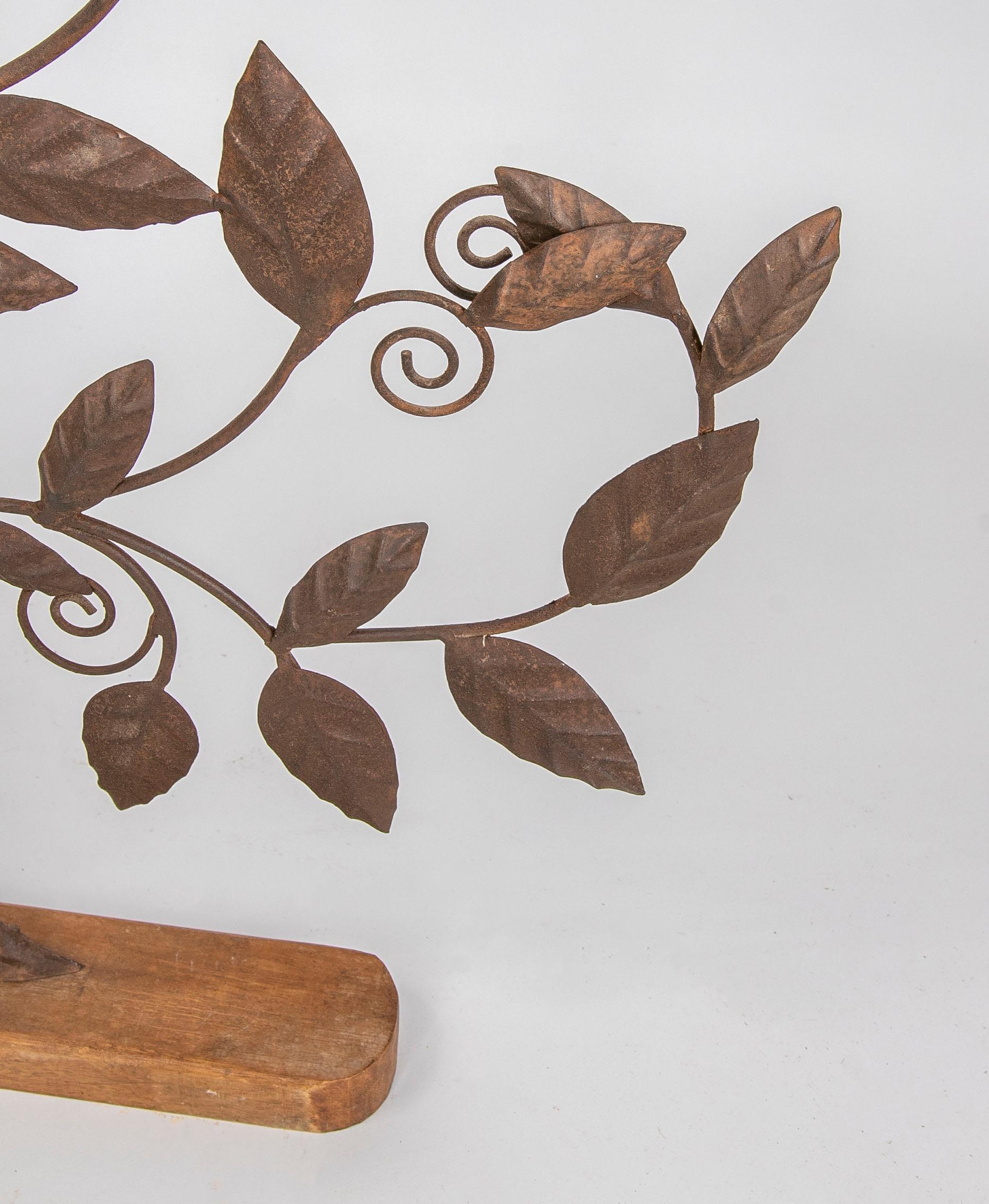 Iron Sculpture of Tree with Leaves on Iron coloured Wooden Base For Sale 3