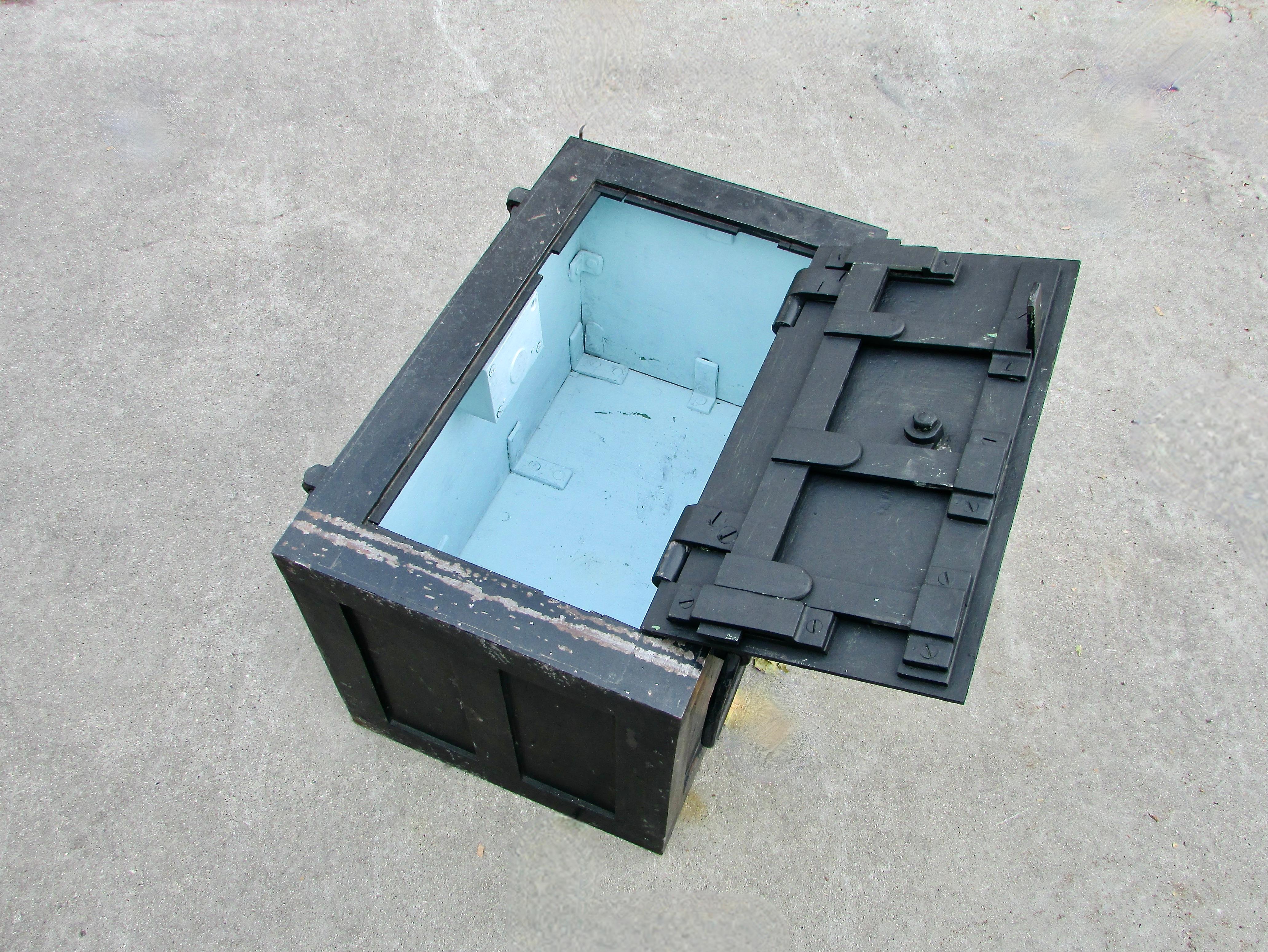 Fait main Coffre à trésors en fer à solide coffret en vente