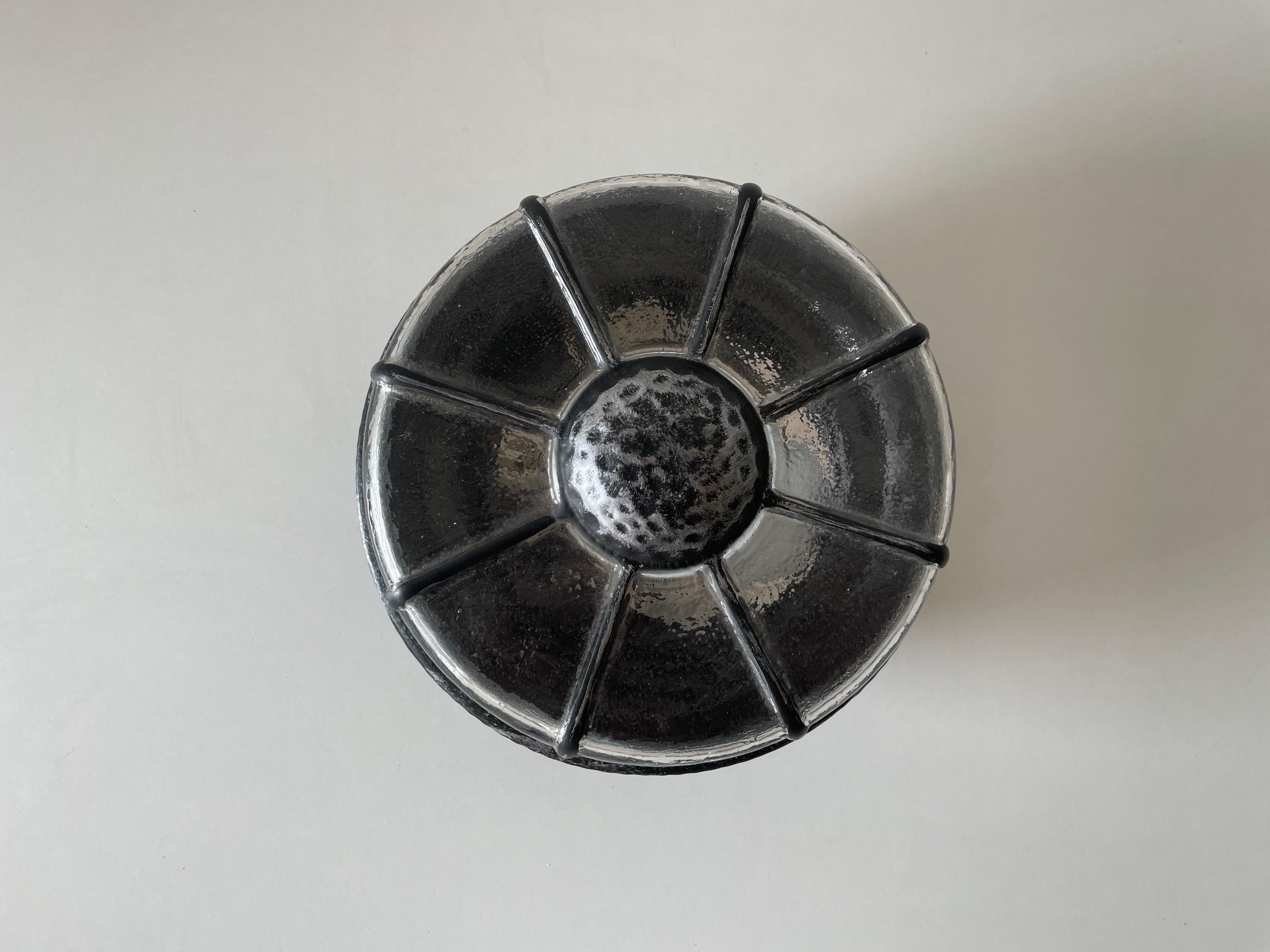 Lampe encastrée en fer structuré par RZB, années 1960, Allemagne Excellent état - En vente à Hagenbach, DE