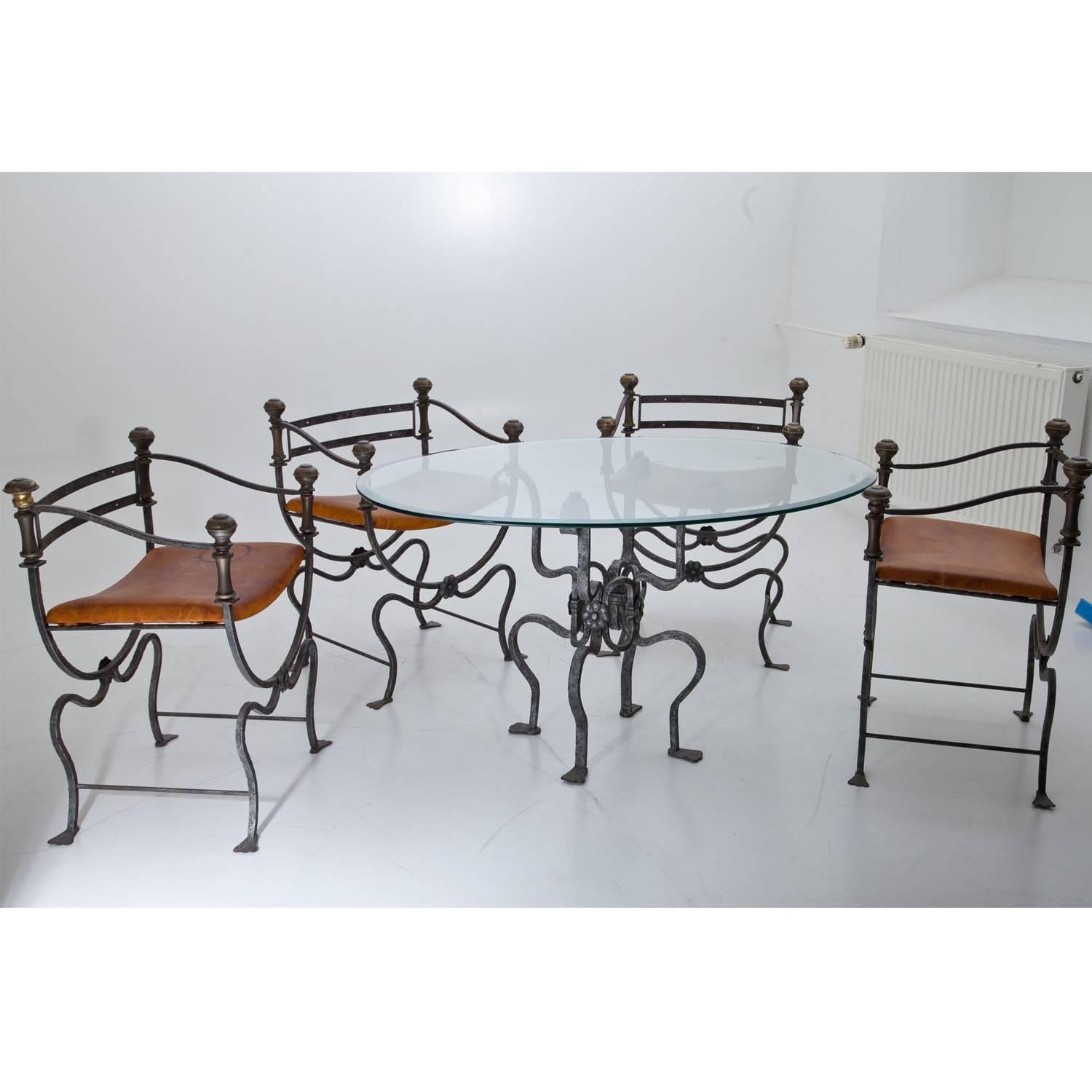 Iron Table and Chairs, Italy, 1950s 4