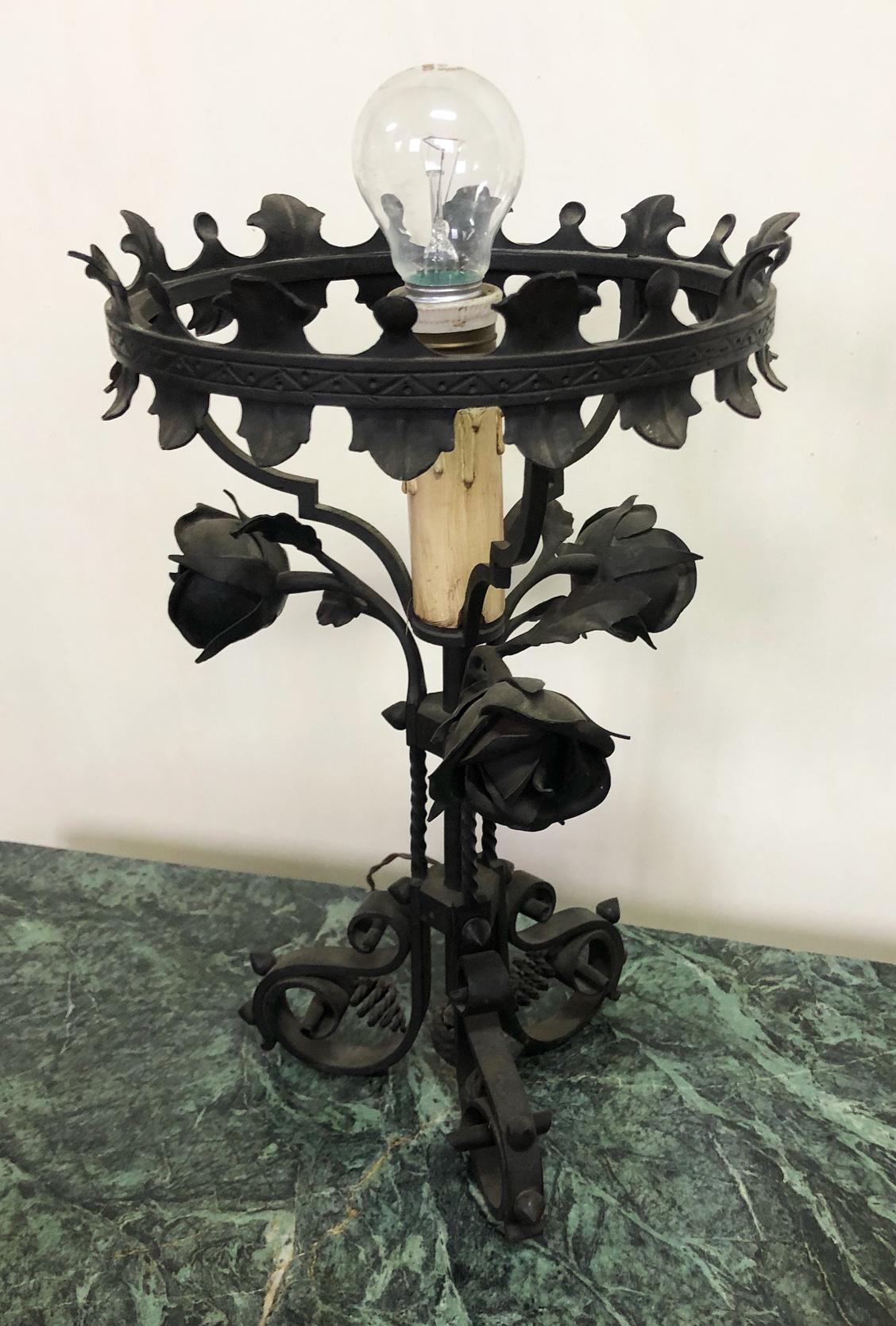 Iron Table Lamp Original Italian For Sale 2